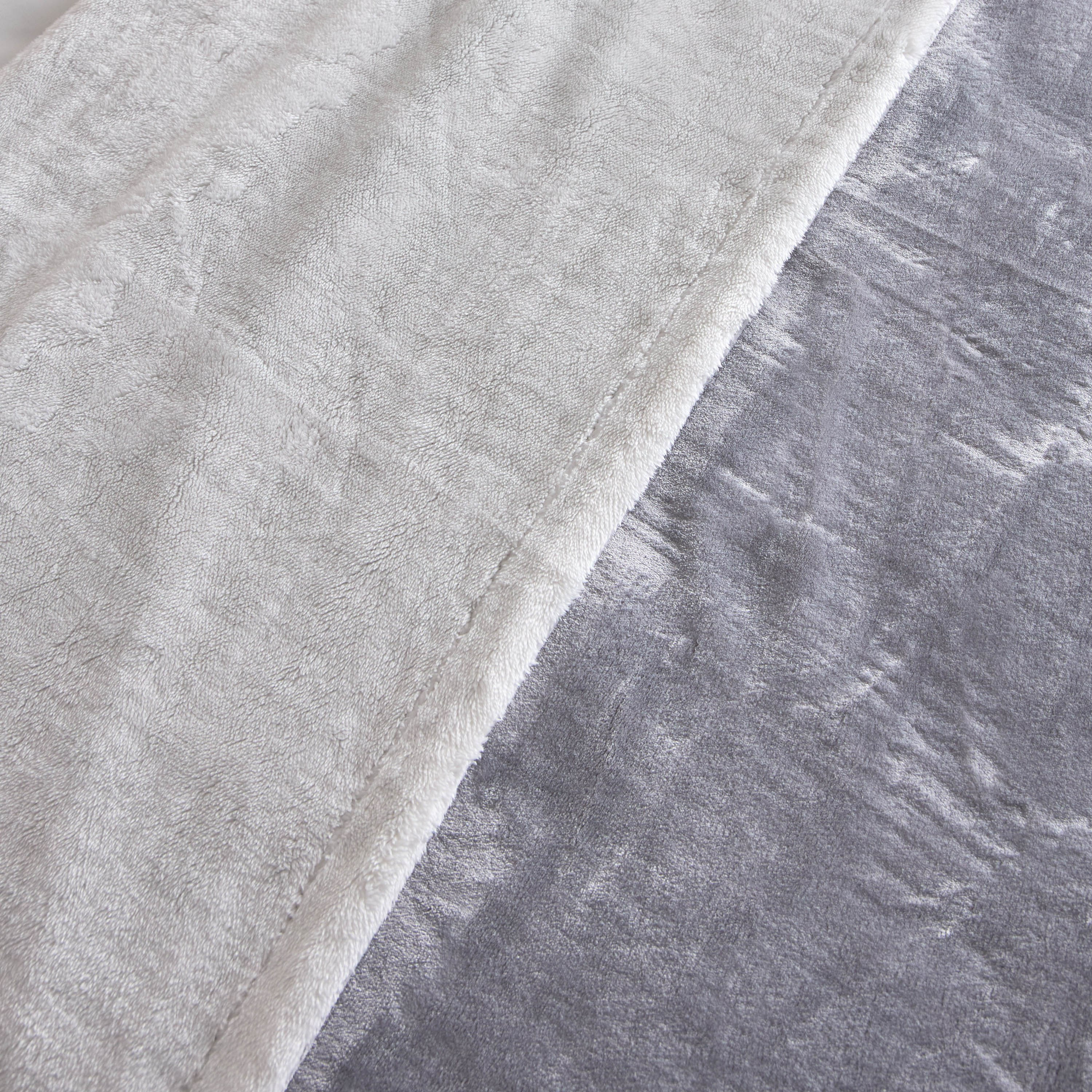 Snugsoft Flannel Double Layer King Blanket - 220x240 cm-hbxhomeware-hbxbedroom-image-3