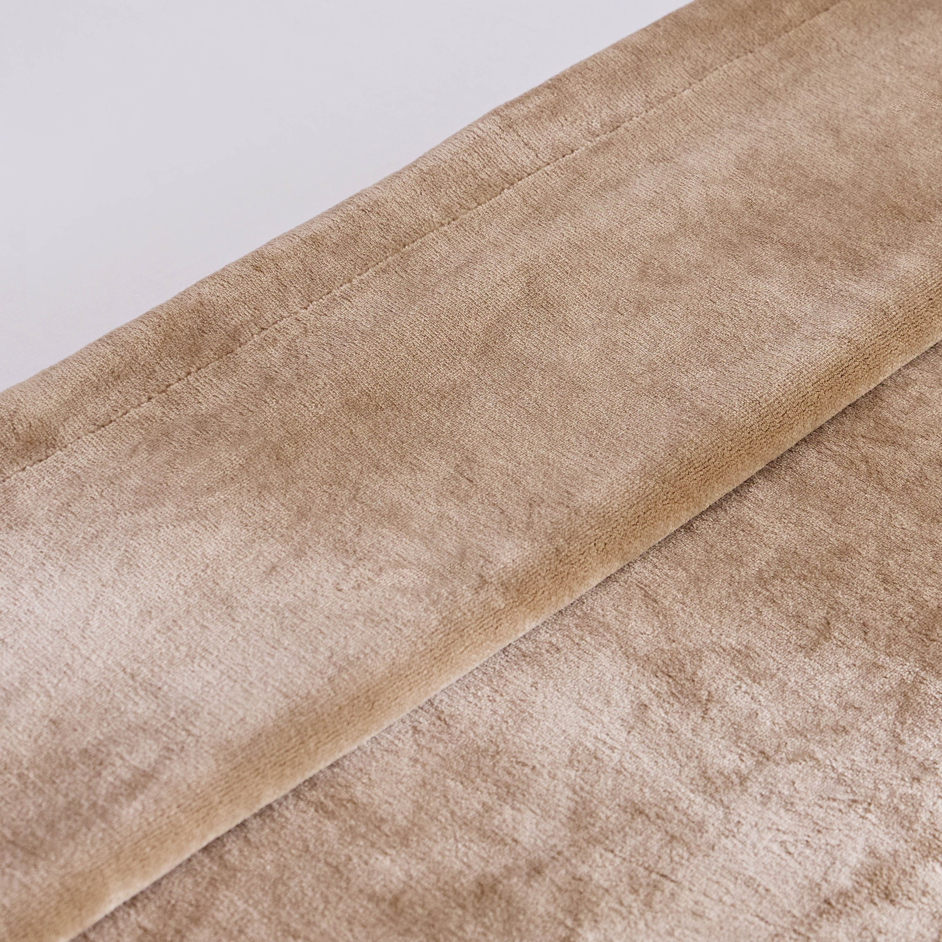 Snugsoft Flannel Double Layer Twin Blanket - 150x200 cm-hbxhomeware-hbxbedroom-image-3