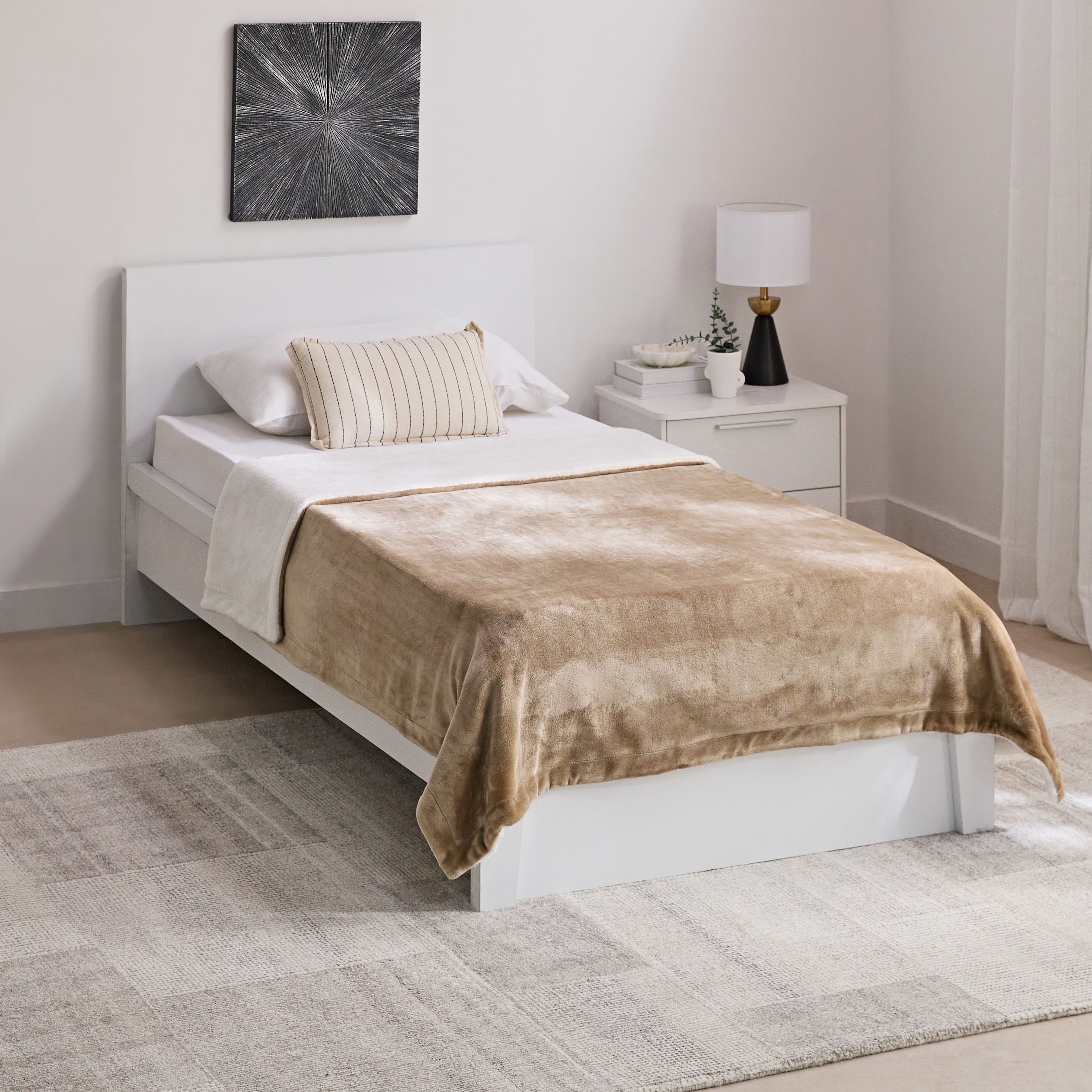 Snugsoft Flannel Double Layer King Blanket - 220x240 cm-hbxhomeware-hbxbedroom-image-6