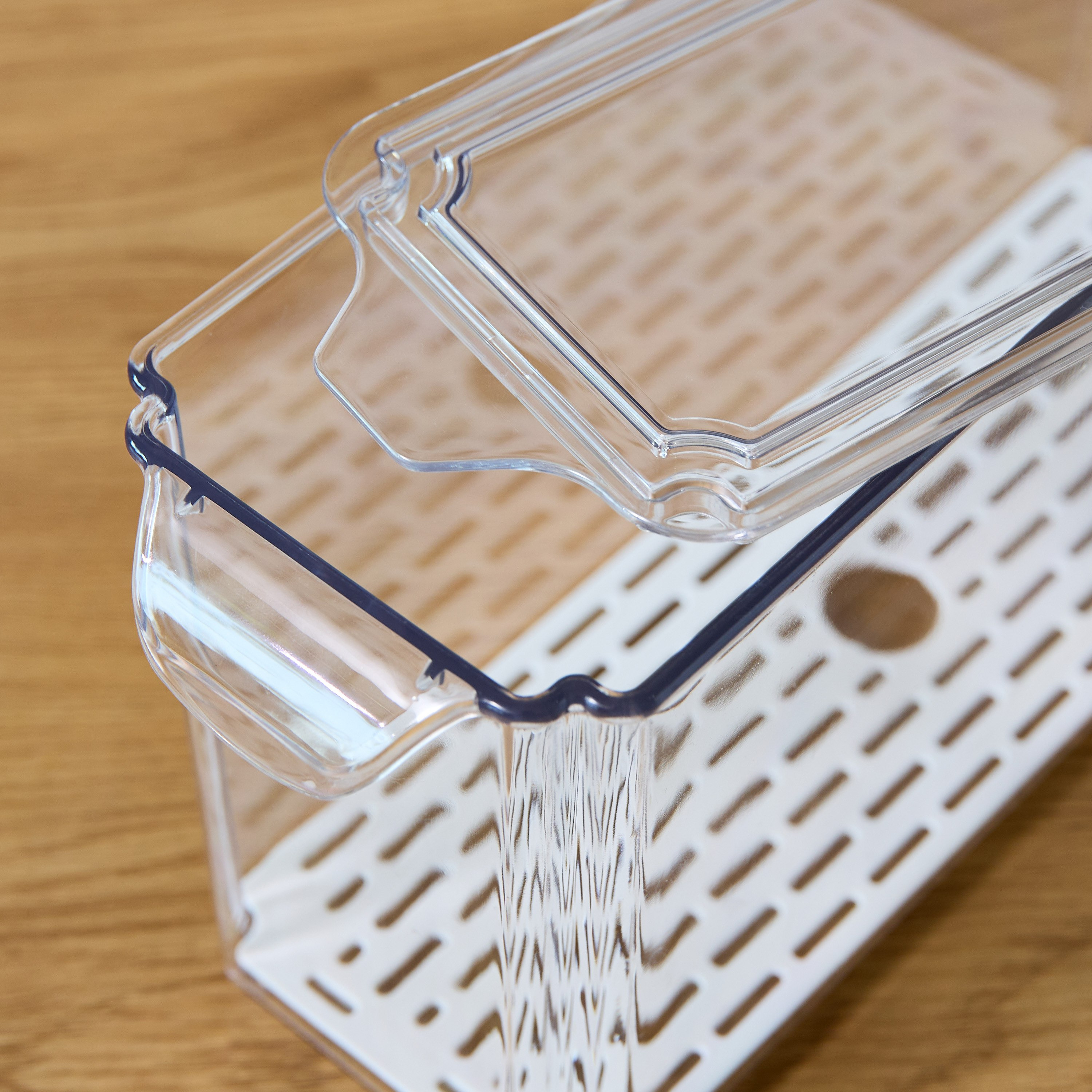 Sistematico Stackable Fridge Organizer with Drainage Tray - 4200 ml-hbxkitchen-kitchenware-kitchenaccessories-image-4