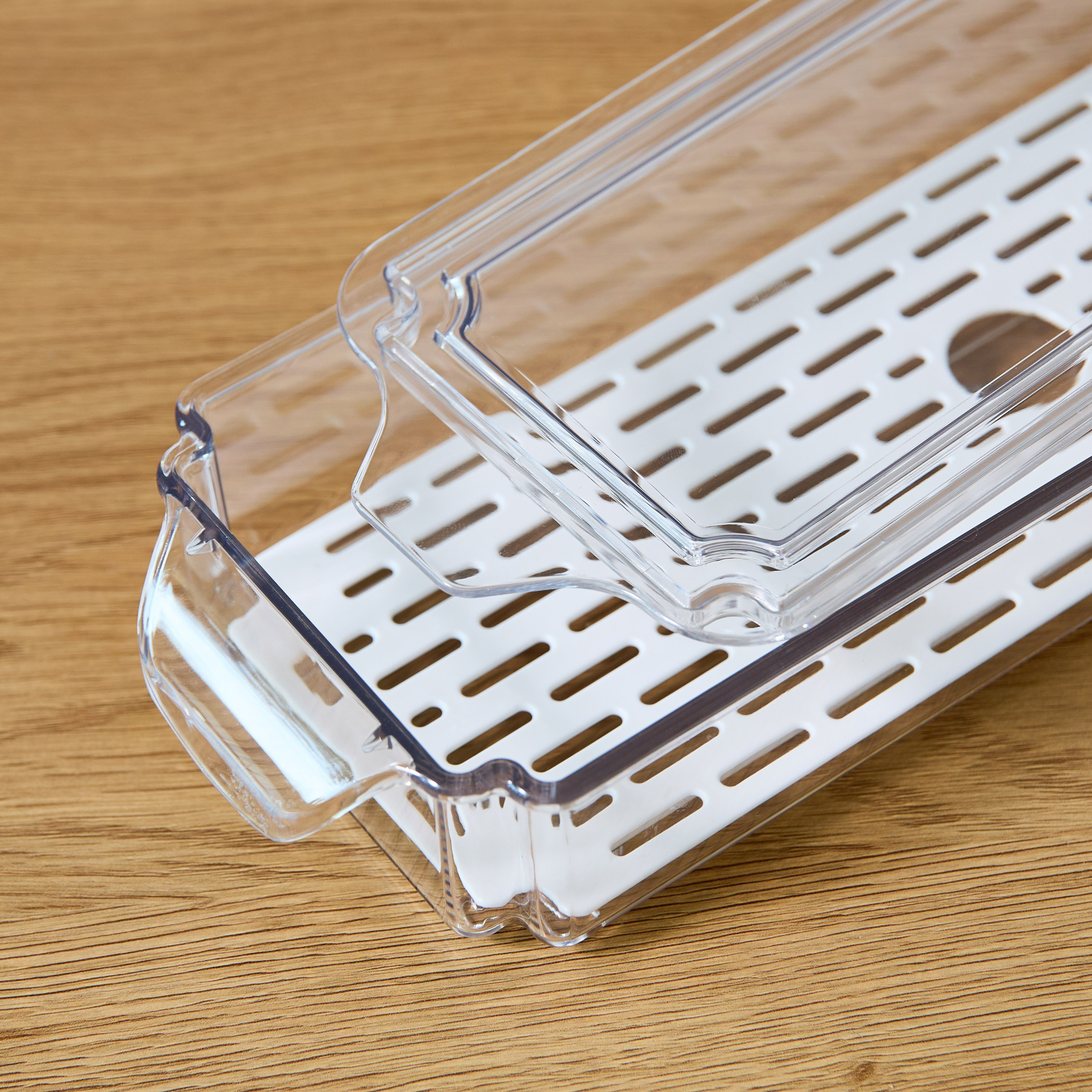 Sistematico Stackable Fridge Organizer with Drainage Tray - 1900 ml-hbxkitchen-kitchenware-kitchenaccessories-image-4