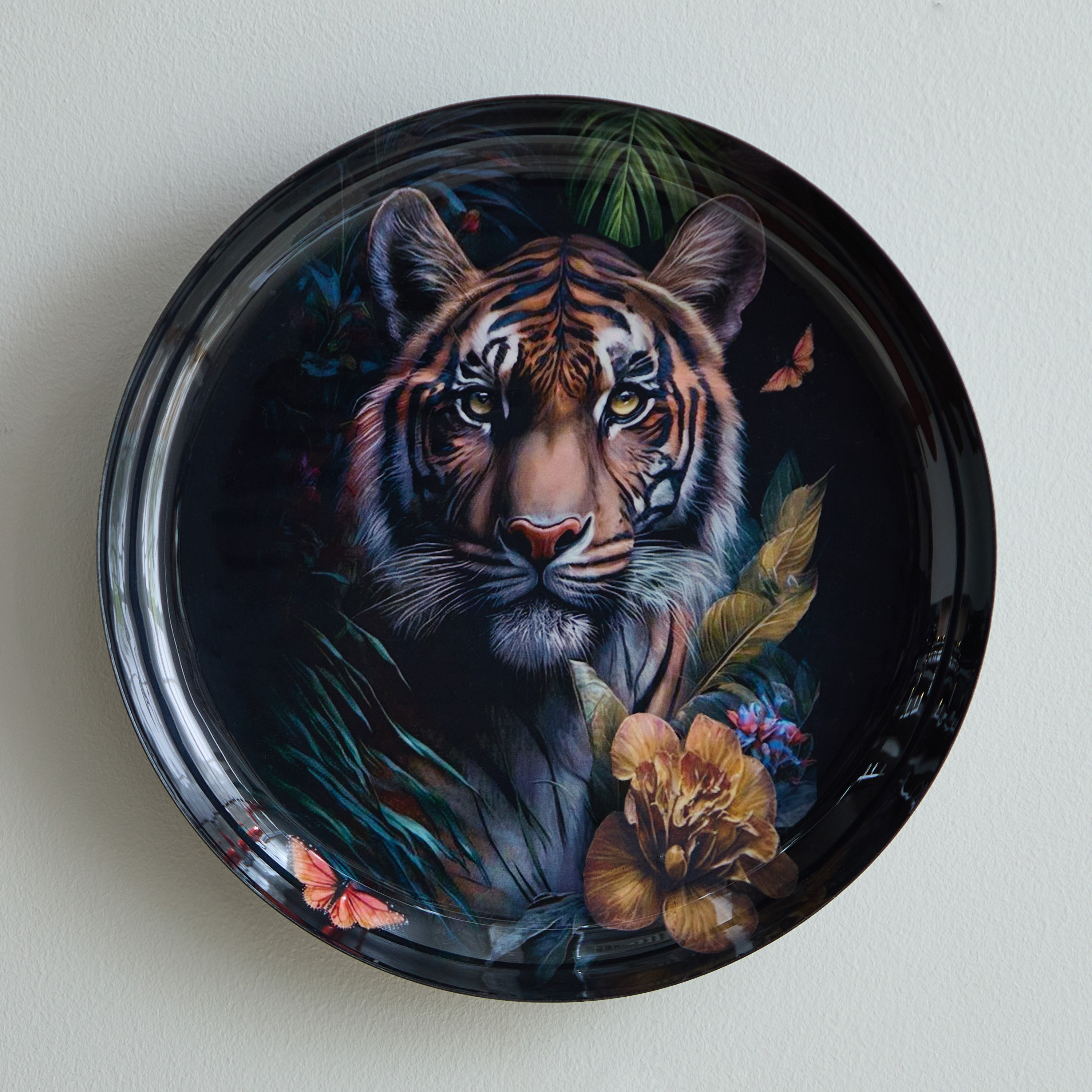 Nathal Enamelled Tiger Wall Hanging Tray - 29x29x3 cm-PROMO_HB_AE_B1G1_250925-image-2