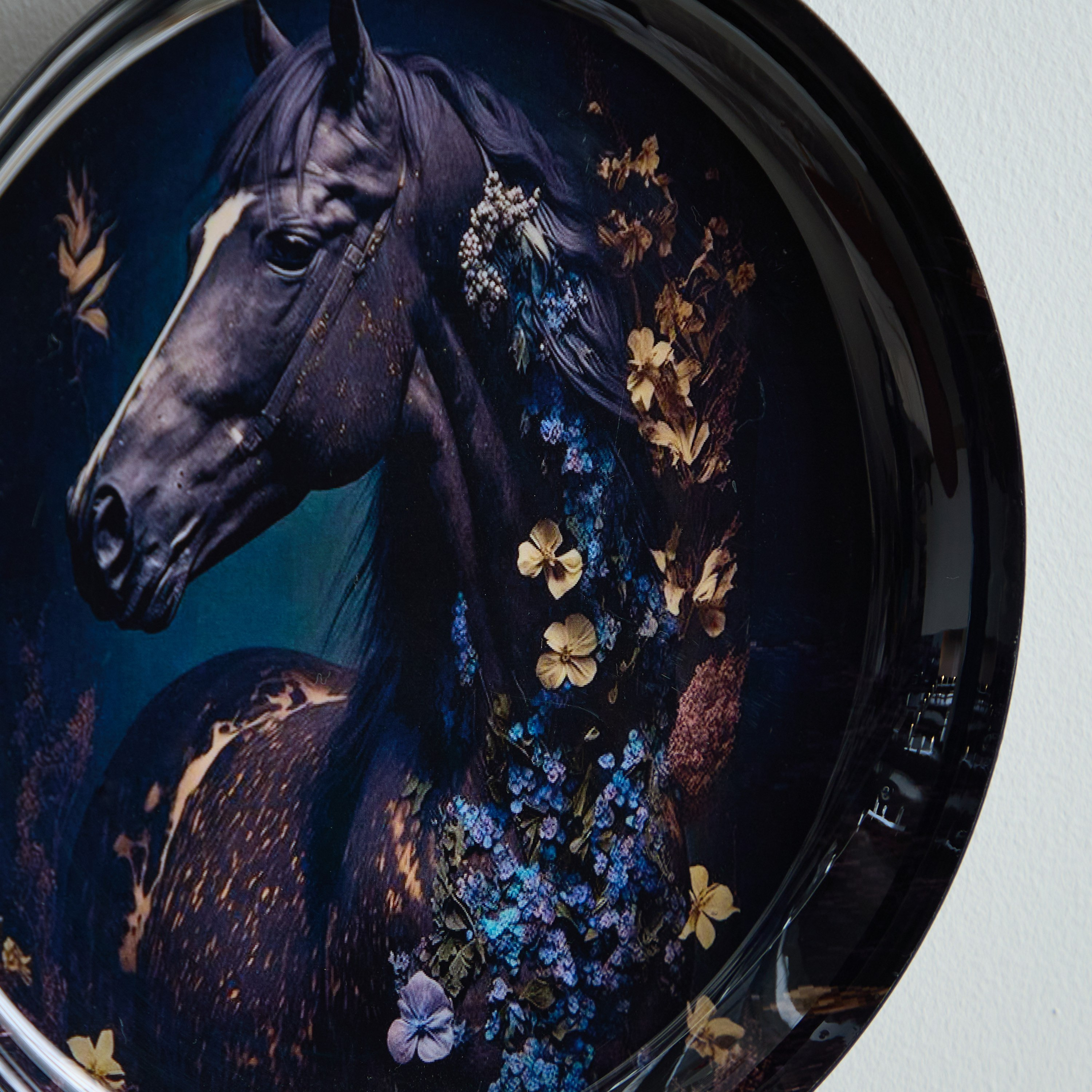 Nathal Enamelled Horse Wall Hanging Tray - 29x29x3 cm-PROMO_HB_AE_B1G1_250925-image-3