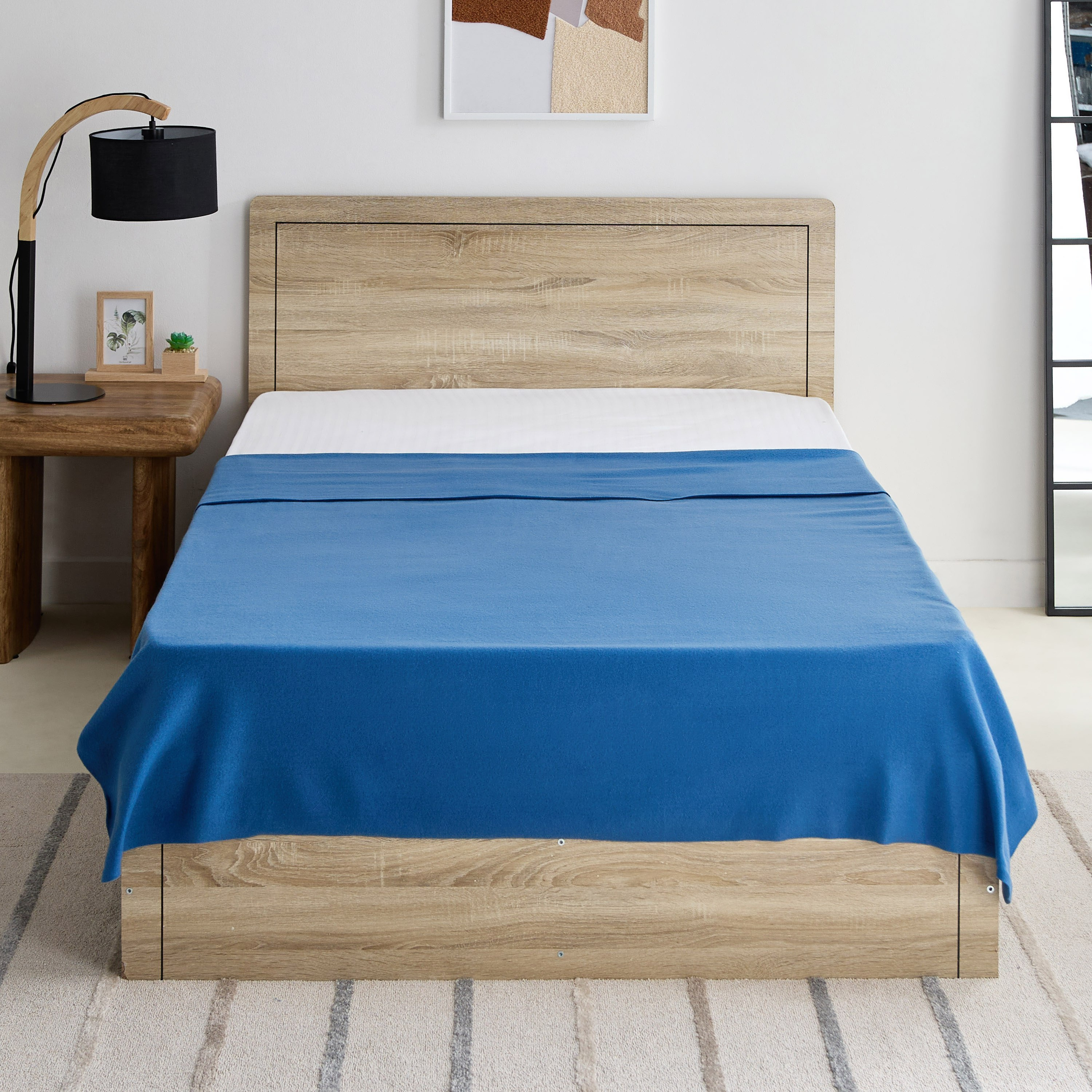 Atlanta Solid Recycled Polar Fleece Twin Blanket - 150x200 cm-hbxhomeware-hbxbedroom-image-2