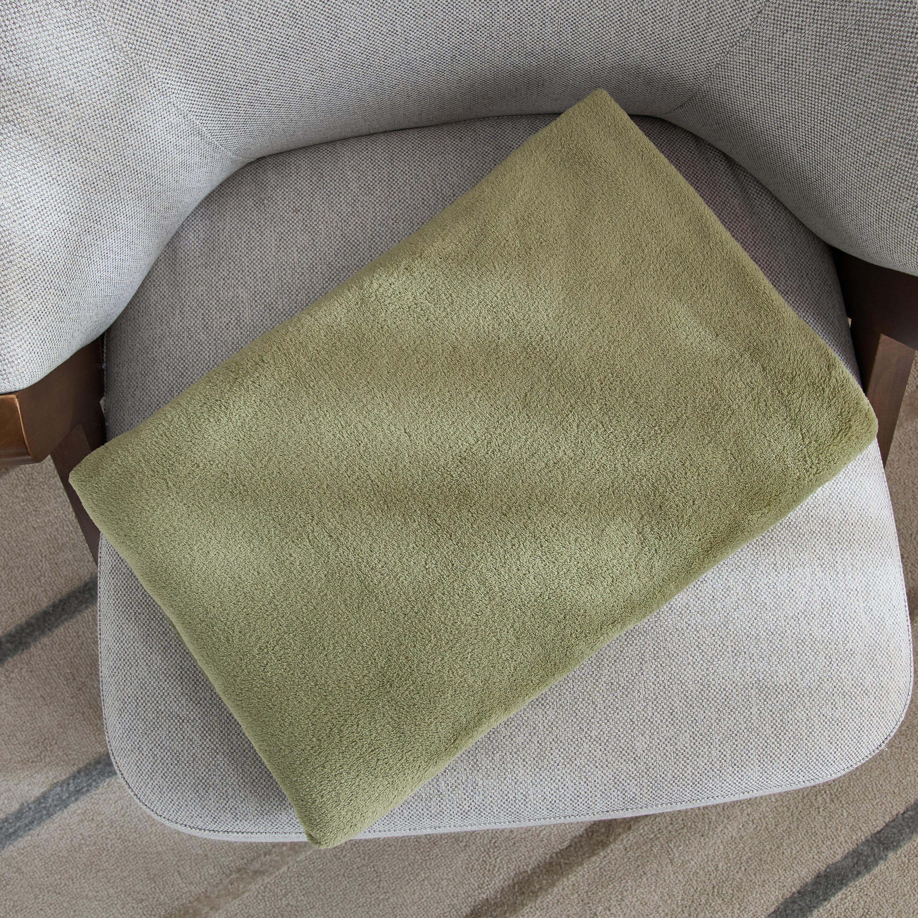 Ontario Solid Coral Fleece Throw - 120x170 cm-PROMO_HB_AE_B2G2_011025-image-4