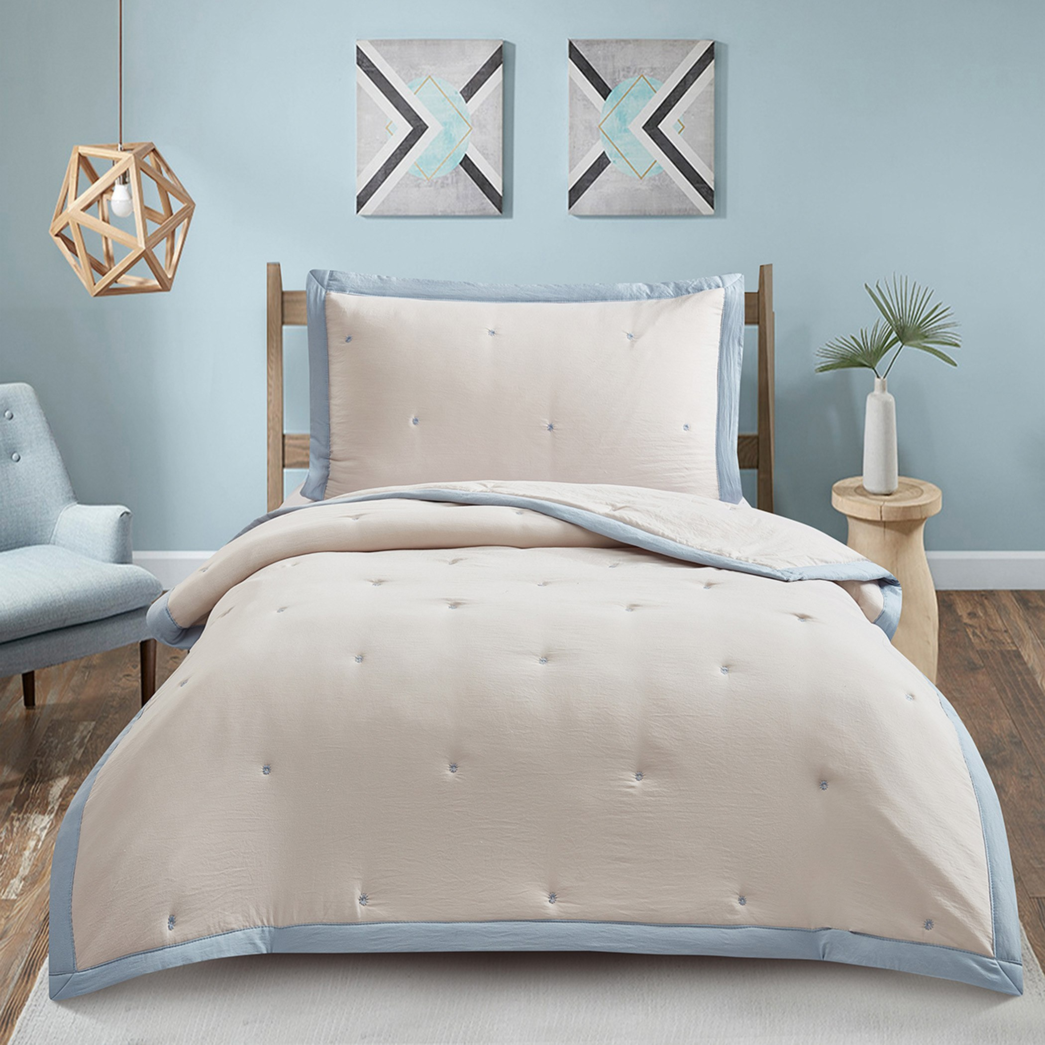 Tyler Floral 2-Piece Embroidered Flange Single Comforter Set - 135x220 cm-hbxhomeware-hbxbedroom-image-2