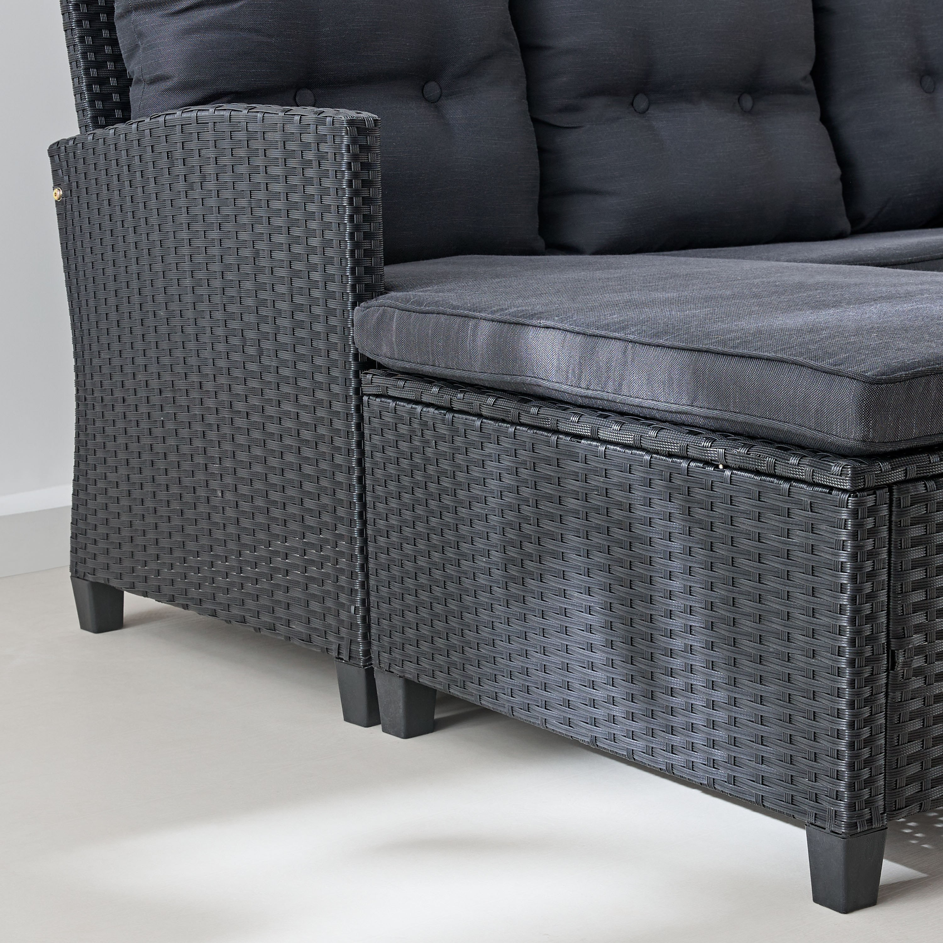 طقم ركنية للجلسات الخارجيّة مع طاولة قهوة ووسائد من فيرا إنزو-hbxoutdoor-hbxoutdoorfurniture-sofasets-image-9
