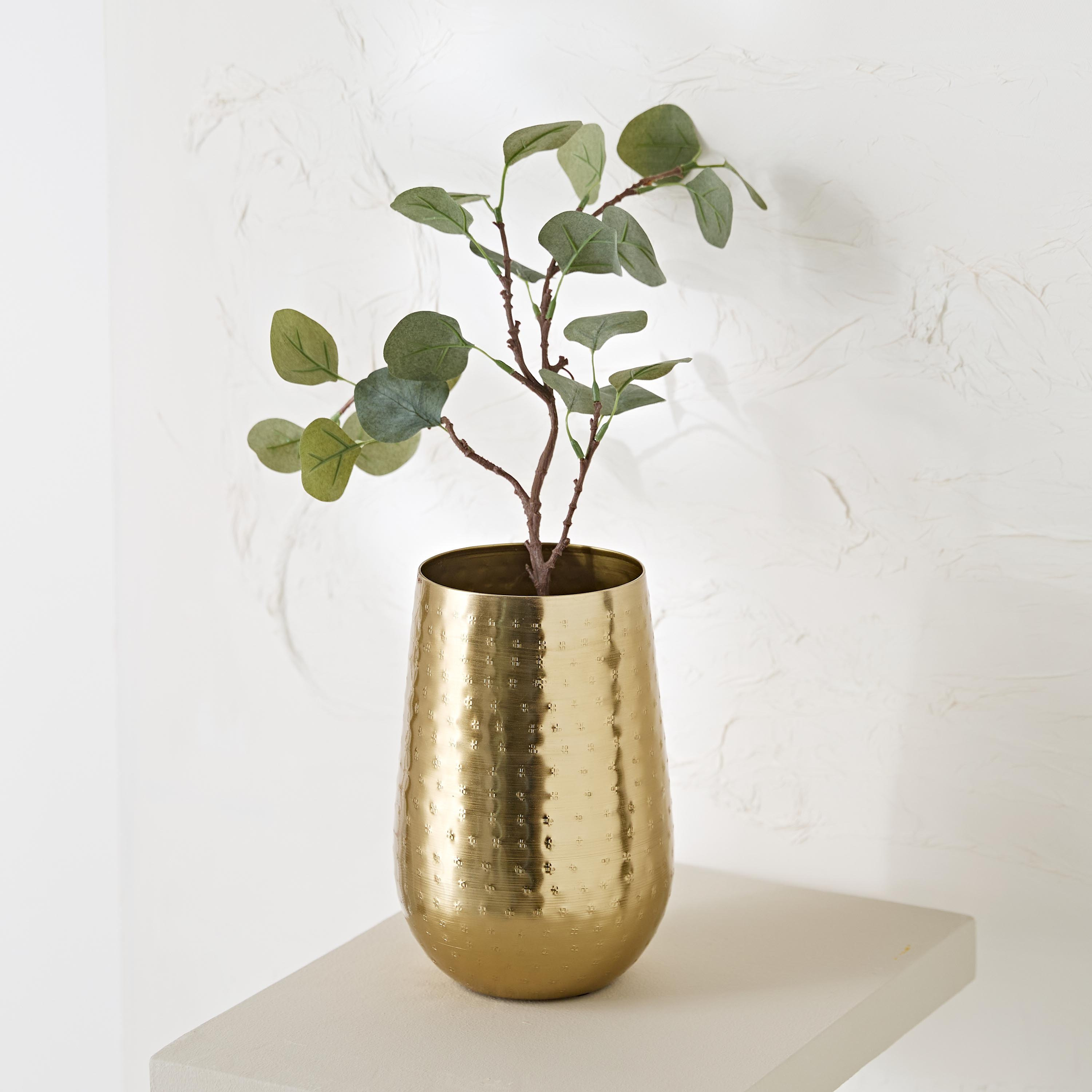 مزهرية معدن من أفيا - 15x15x23 سم-hbxbedroom-decorandaccessories-vases-image-1