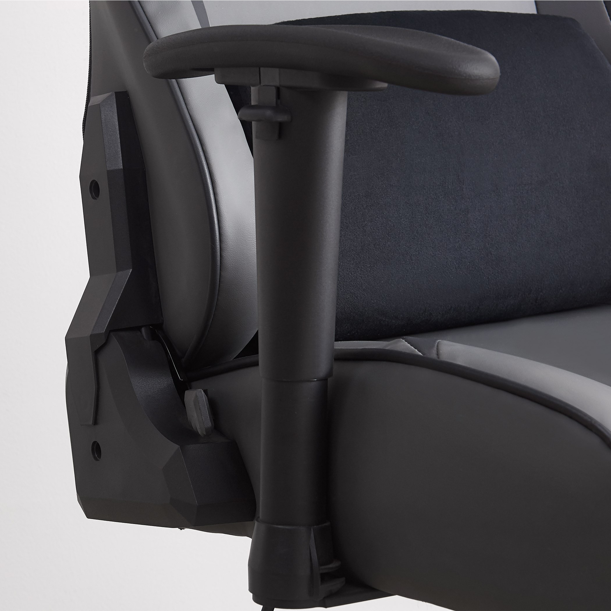 Gaming Raven Chair-PROMO_HB_UAE_HBX10_250526-image-10