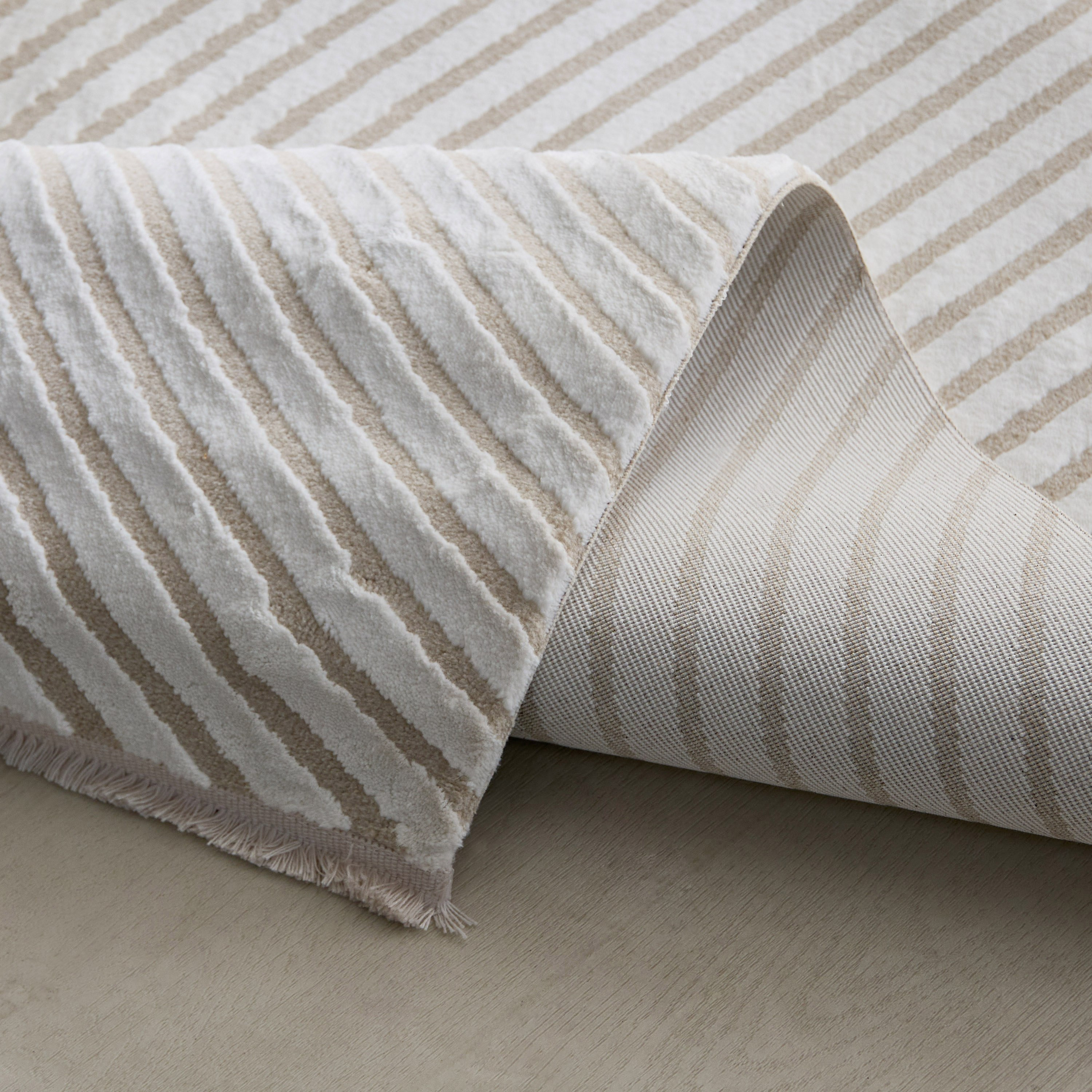 سجادة بوليستر من فيجو إليف-hbxdecorandfurnishings-floorcoverings-rugs-image-4