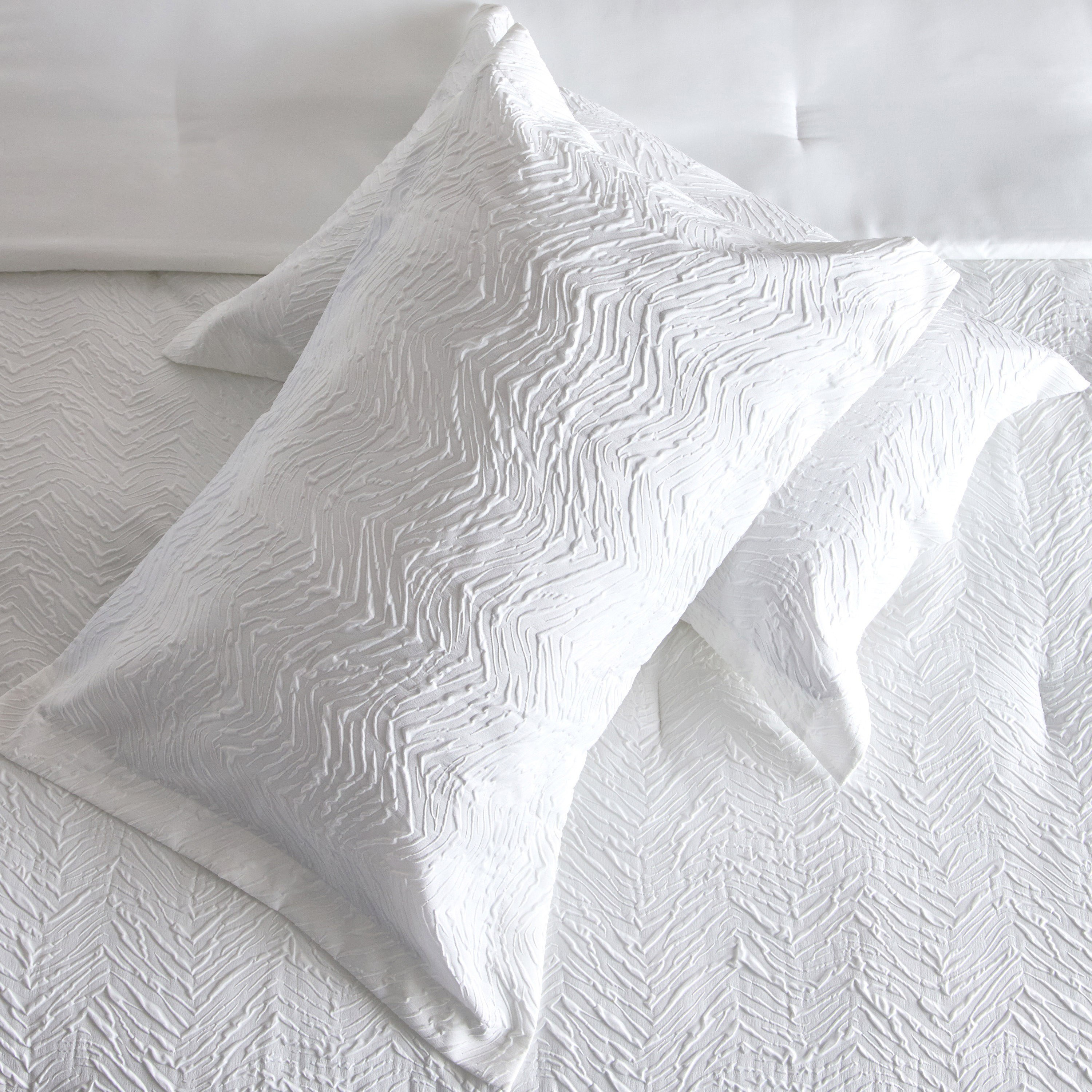 طقم لحاف كينج من الألياف الدقيقة 6 قطع من وايت بليس- 220×240 سم-hbxhomeware-hbxbedroom-image-8