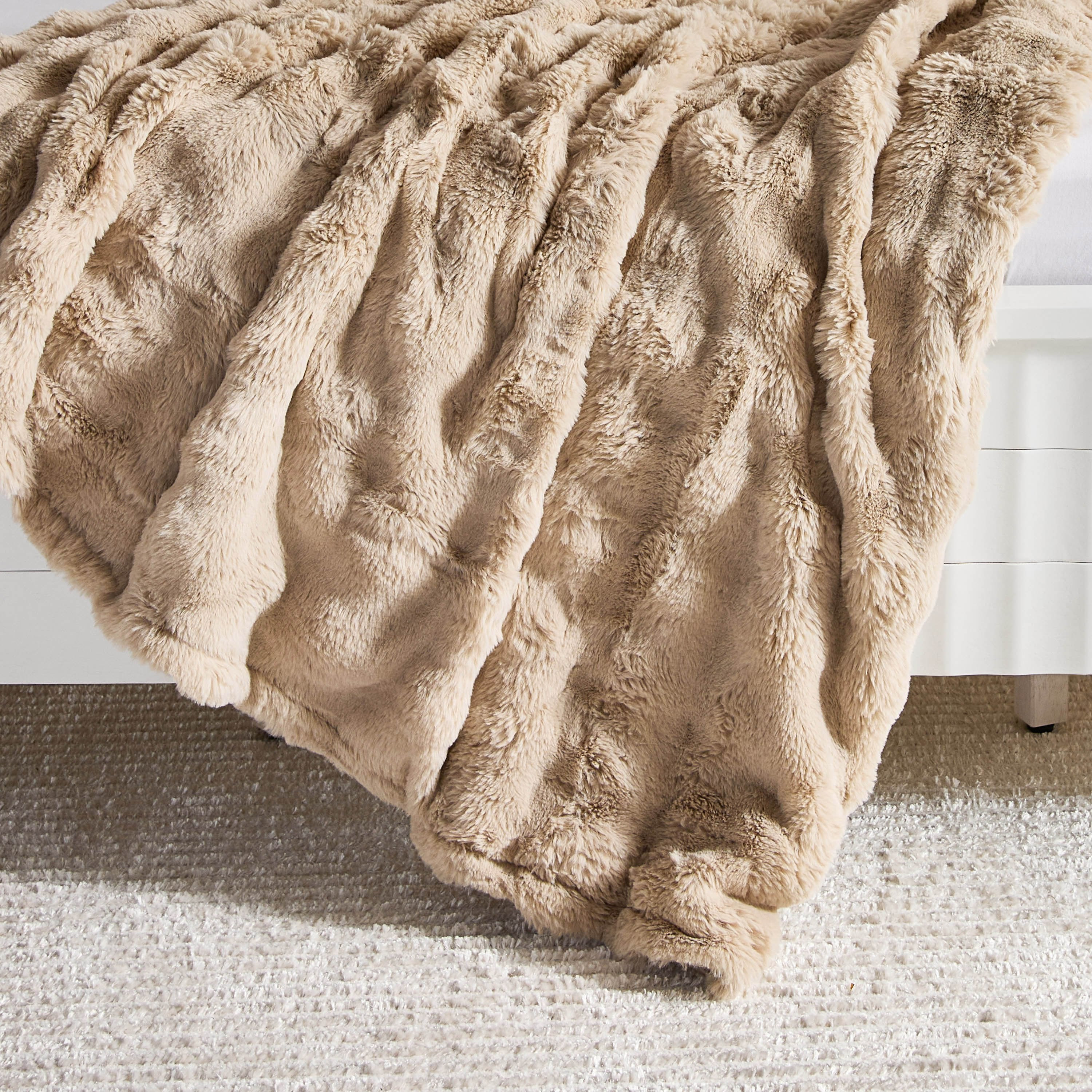 بطانية كينغ فرو أرنب مزدوجة الطبقات من نيس بابل - 220x240 سم-hbxhomeware-hbxbedroom-image-5