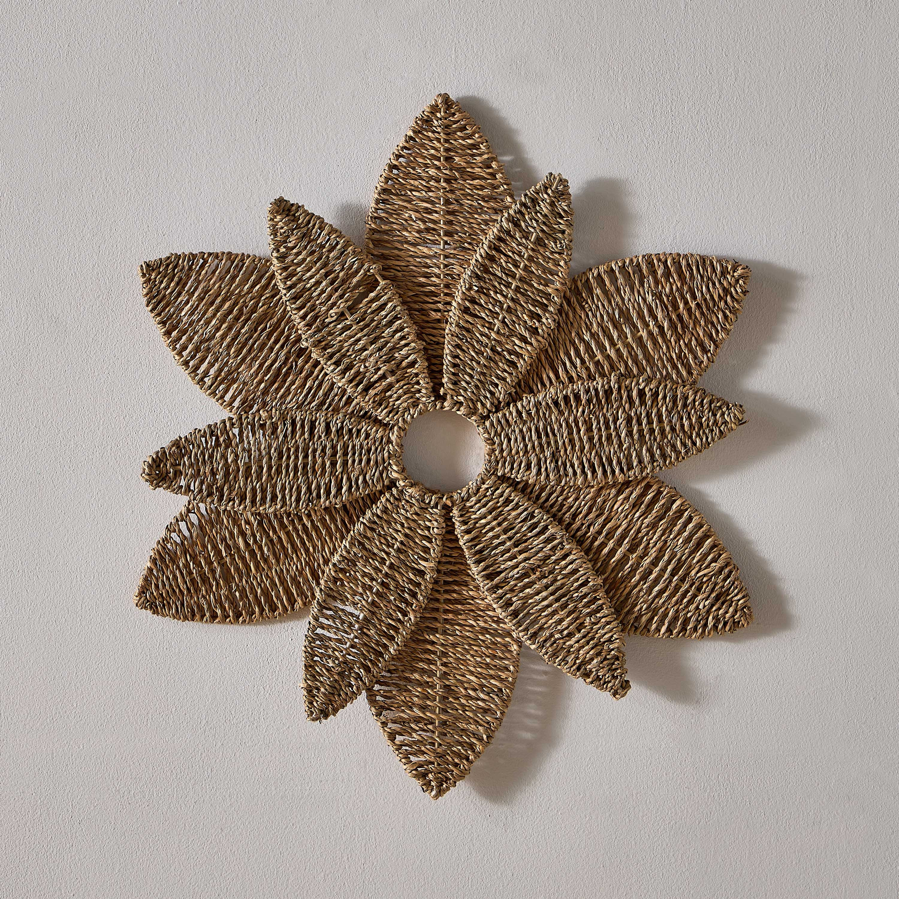 Belmonte Seagrass Flower Wall Decor - 60 cm-hbxdiningroom-walldecor-wallart-image-2