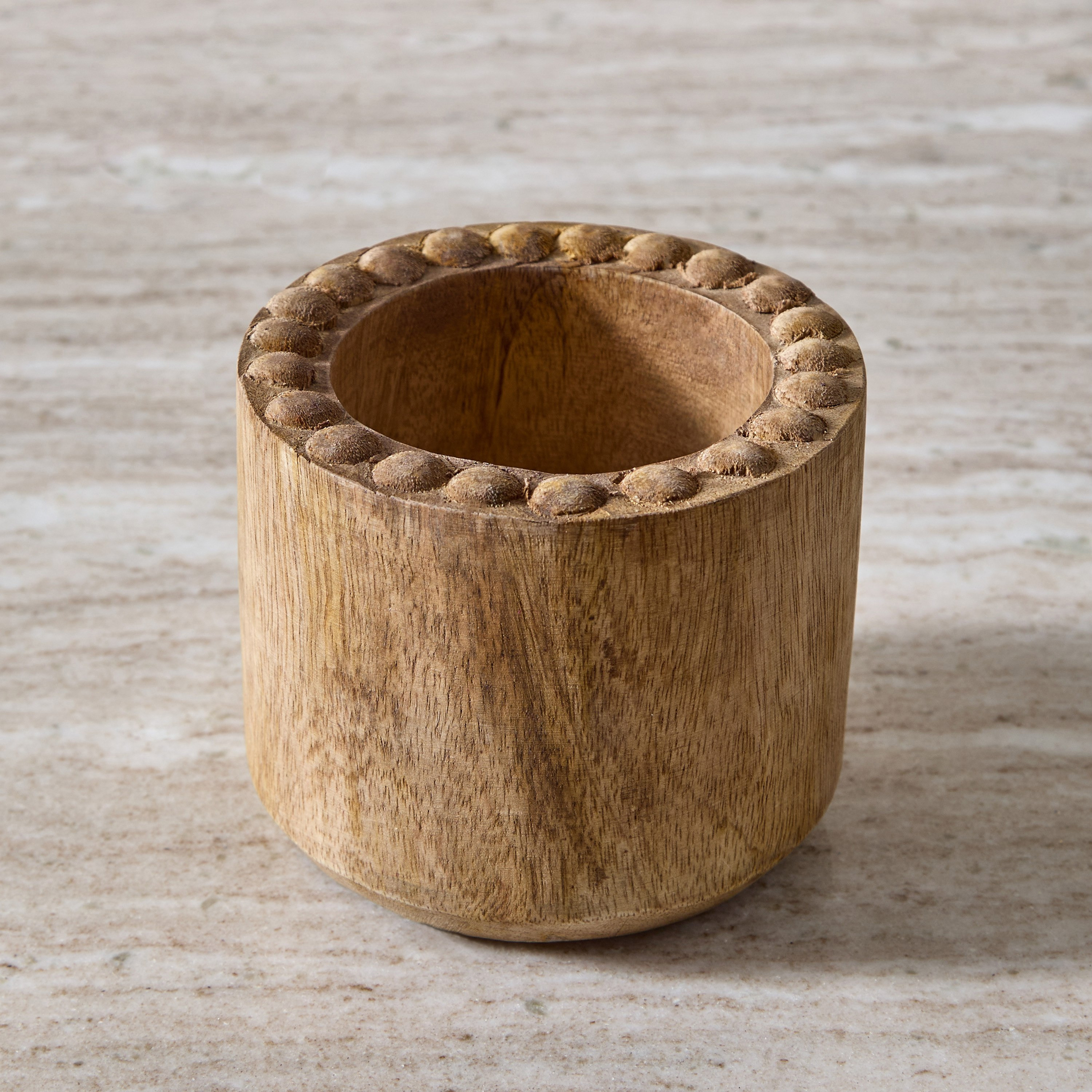 وعاء مستدير خشب بزينة خرز من وينز - 12x12x11 سم-hbxdecorandfurnishings-homeaccessories-bowls-image-2