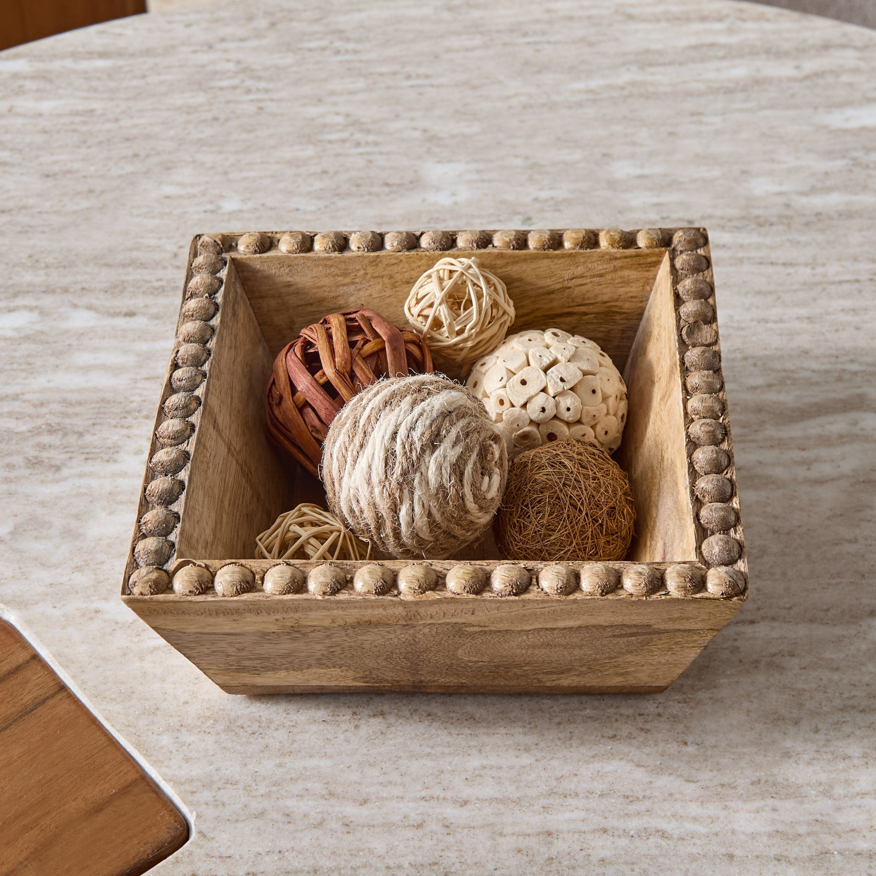 Wens Wooden Beaded Tray - 20x20x5 cm-hbxdecorandfurnishings-tabletop-serveware-image-1