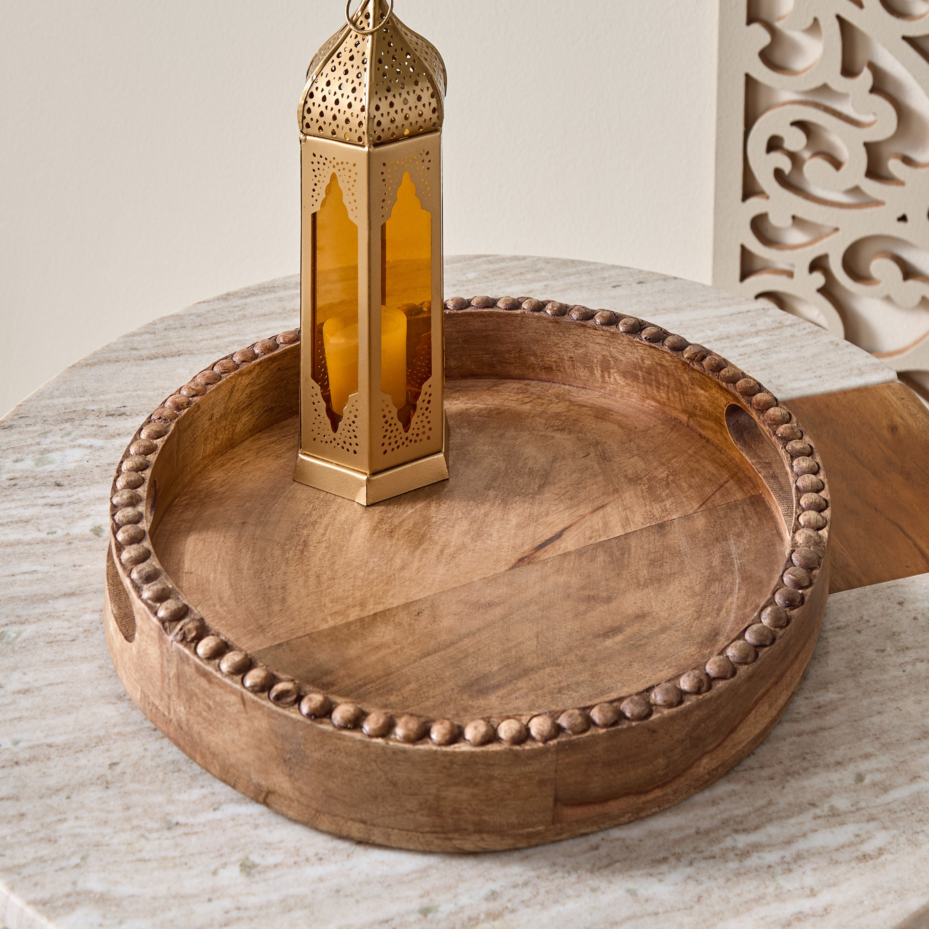 صينية خشبية مستديرة مطرزة من وينز - 34x24x4.5 سم-hbxhomeware-hbxdecorandfurnishings-image-1