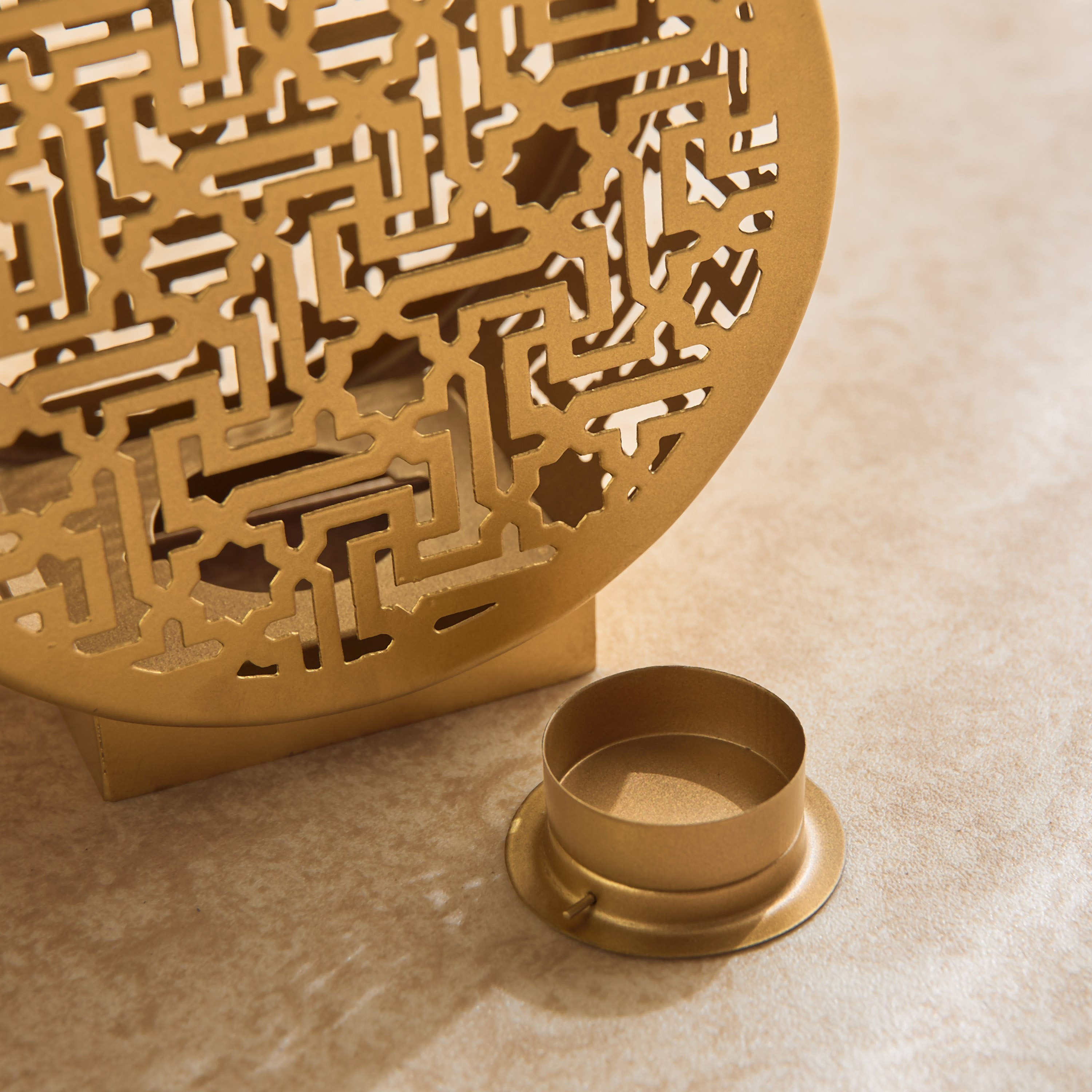 فانوس مستدير بتصاميم مفرغة ميراج من سكاي لاين - 20x9x24 سم-PROMO_HB_AE_B1G1_250925-image-4