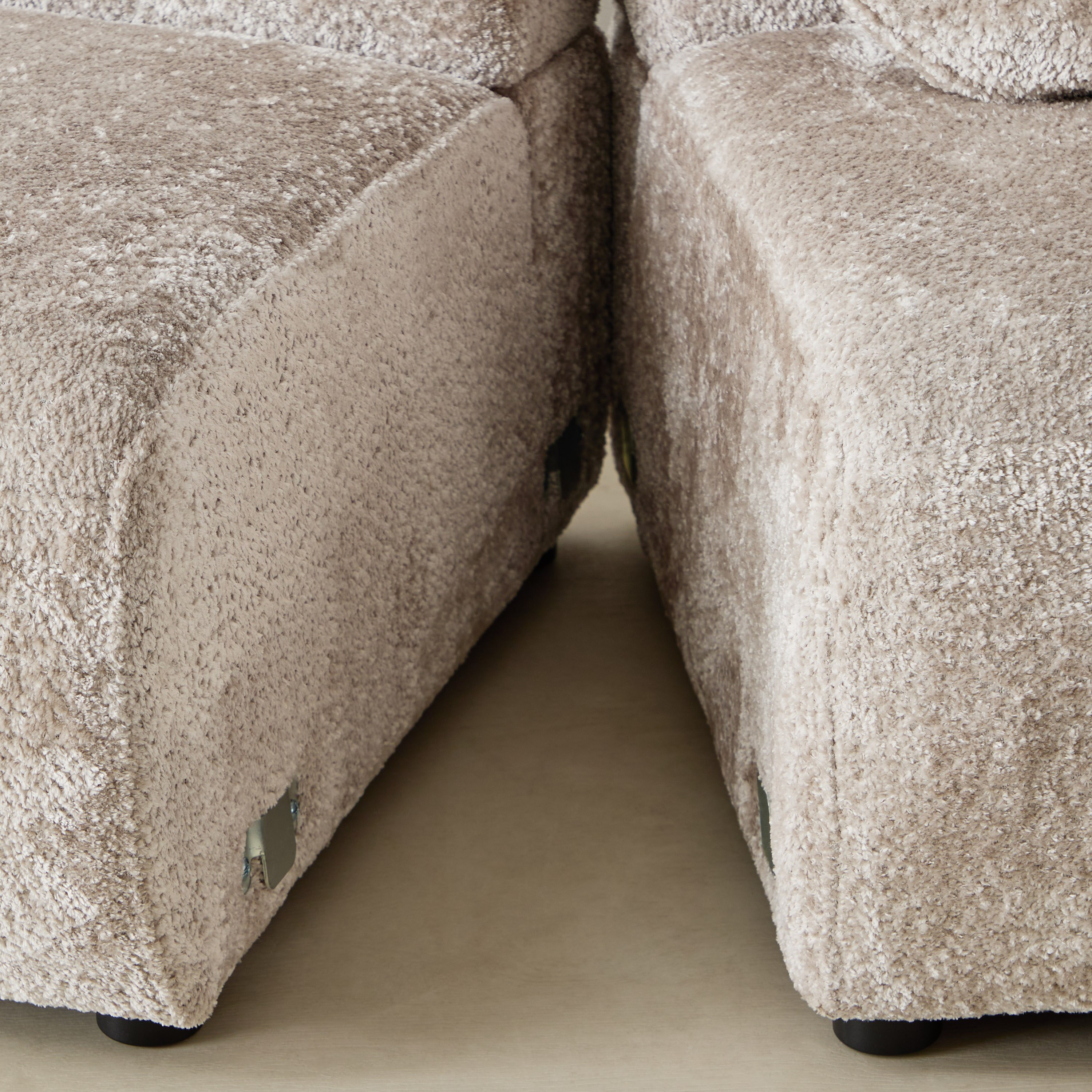 كنبة قماش كبيرة 4 مقاعد مع 2 وسادة من فينيتو-hbxlivingroom-sofasandarmchairs-sofas-image-7