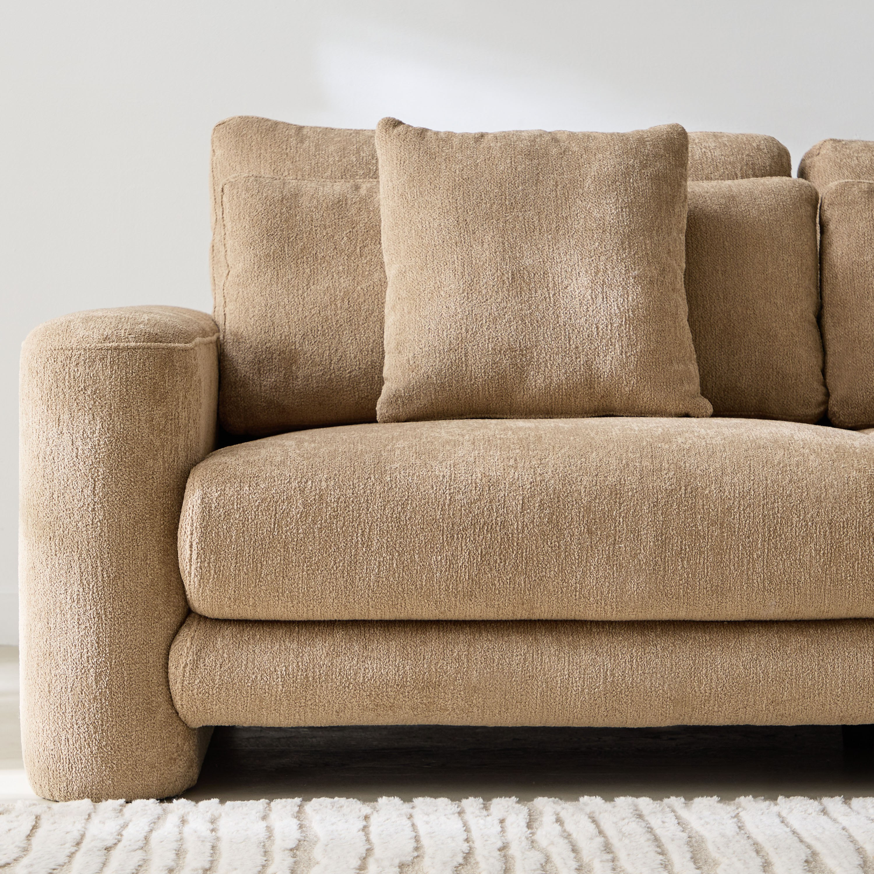 كنبة قماش 3 مقاعد مع 3 وسائد من رفيجو-hbxlivingroom-sofasandarmchairs-sofas-image-5