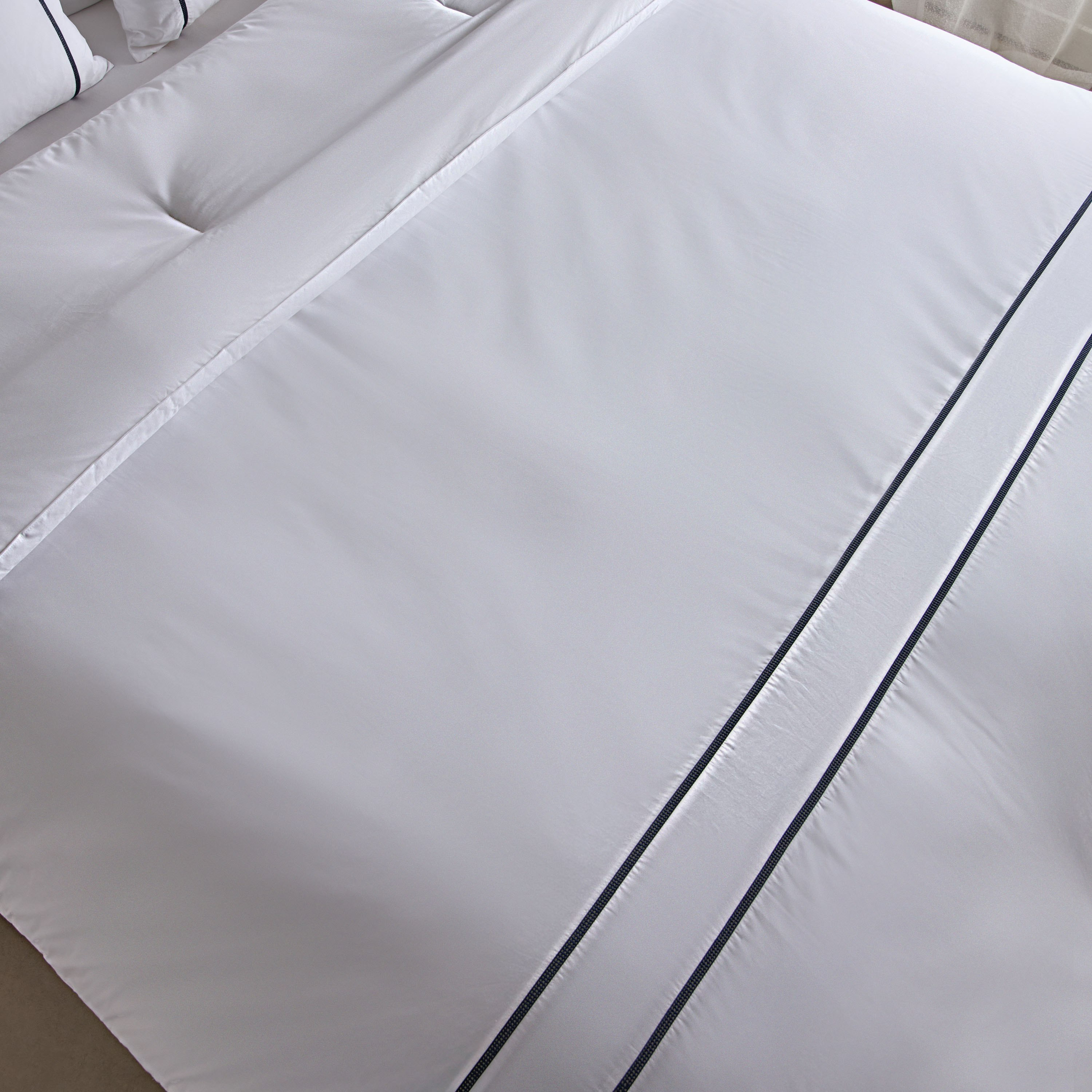 طقم لحاف كينج قطن 5 قطع بحواف دانتيل من وايت هافن - 220x240 سم-hbxhomeware-hbxbedroom-image-4