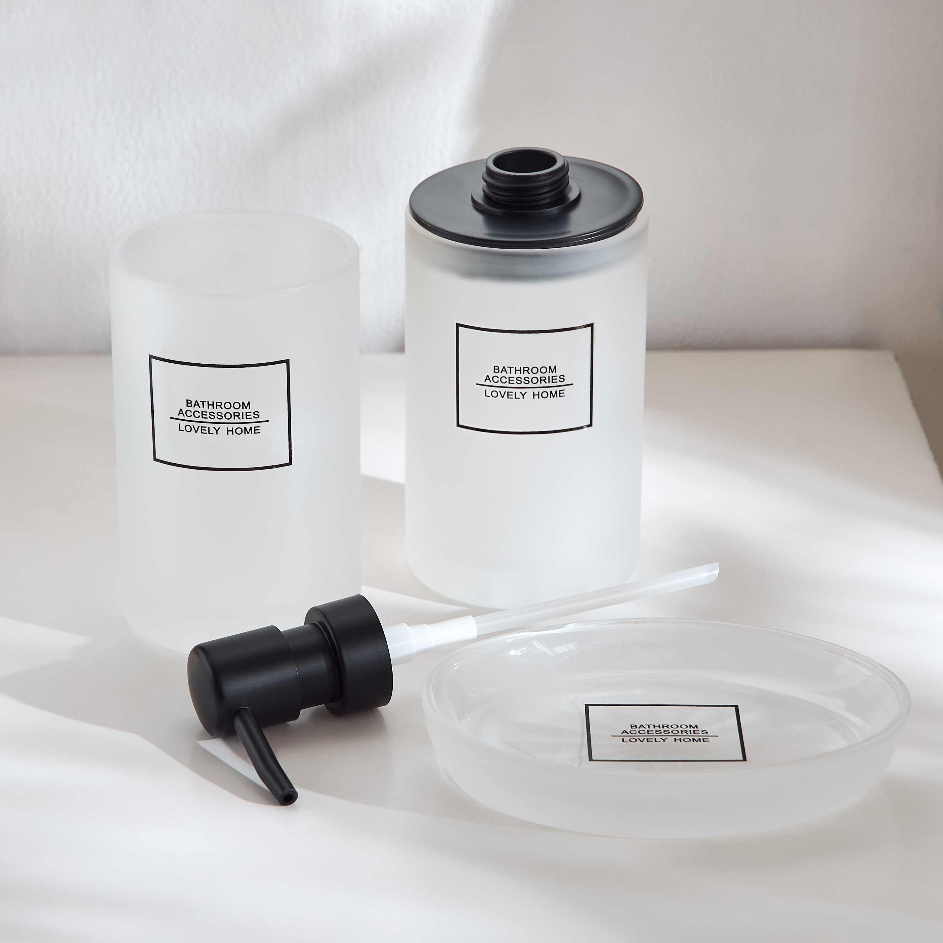 طقم اكسسوارات حمام زجاج معتم 3 قطع من كاسا-PROMO_HB_AE_B1G1_250925-image-2