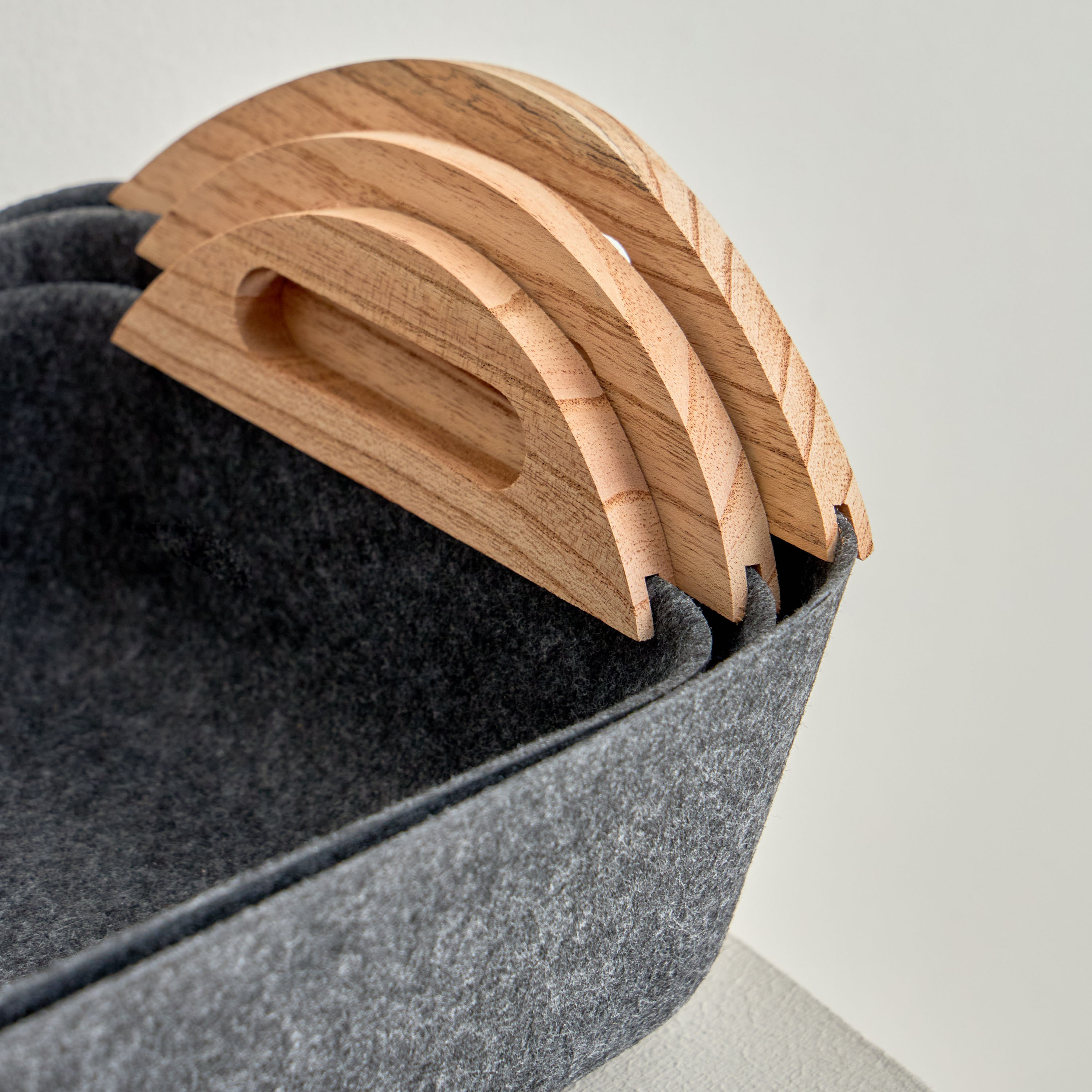Geben Felt Basket with Wooden Handle - Set of 3-hbxbedroom-bedroomaccessories-bedroomstorage-image-4