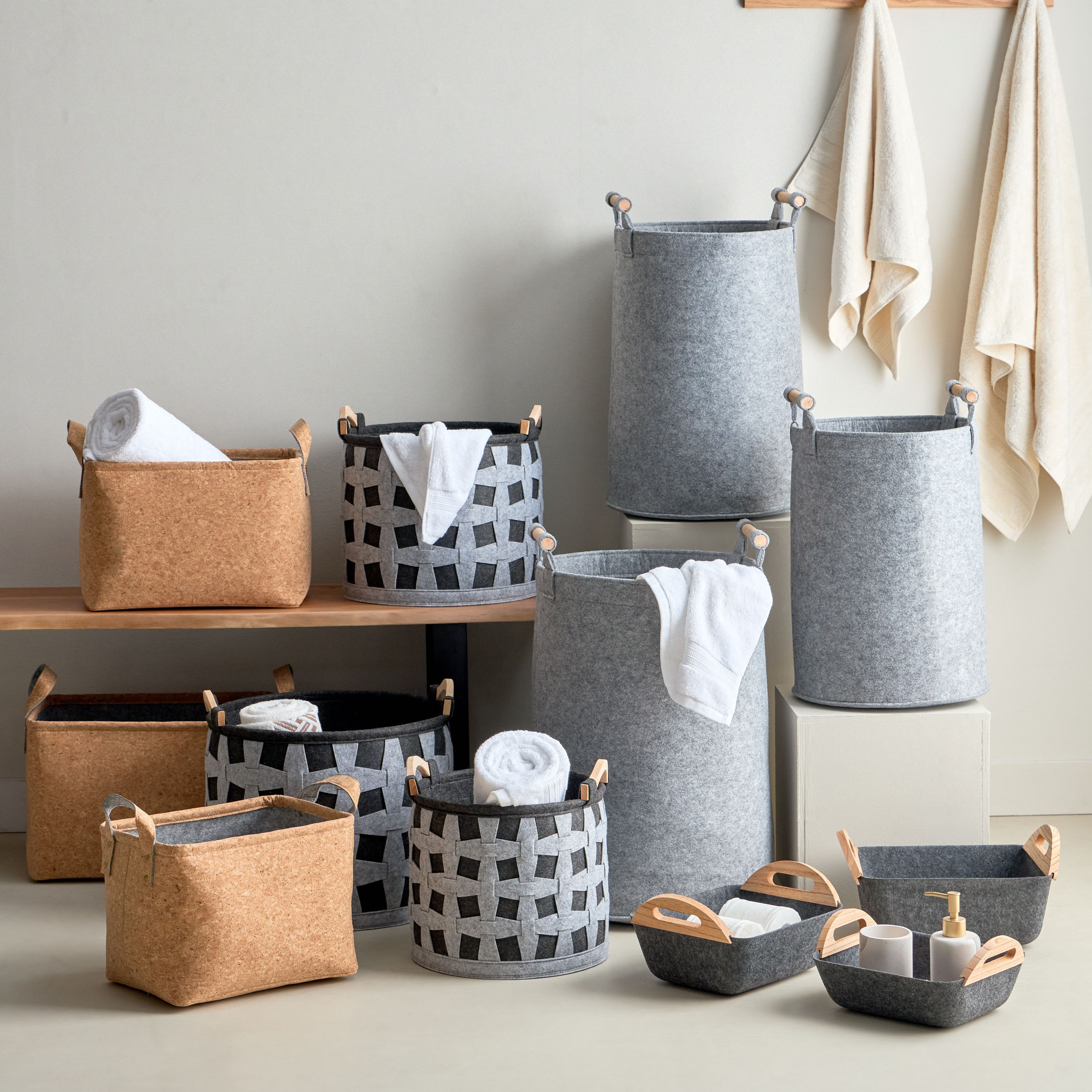 Geben Felt Basket with Wooden Handle - Set of 3-hbxbedroom-bedroomaccessories-bedroomstorage-image-5