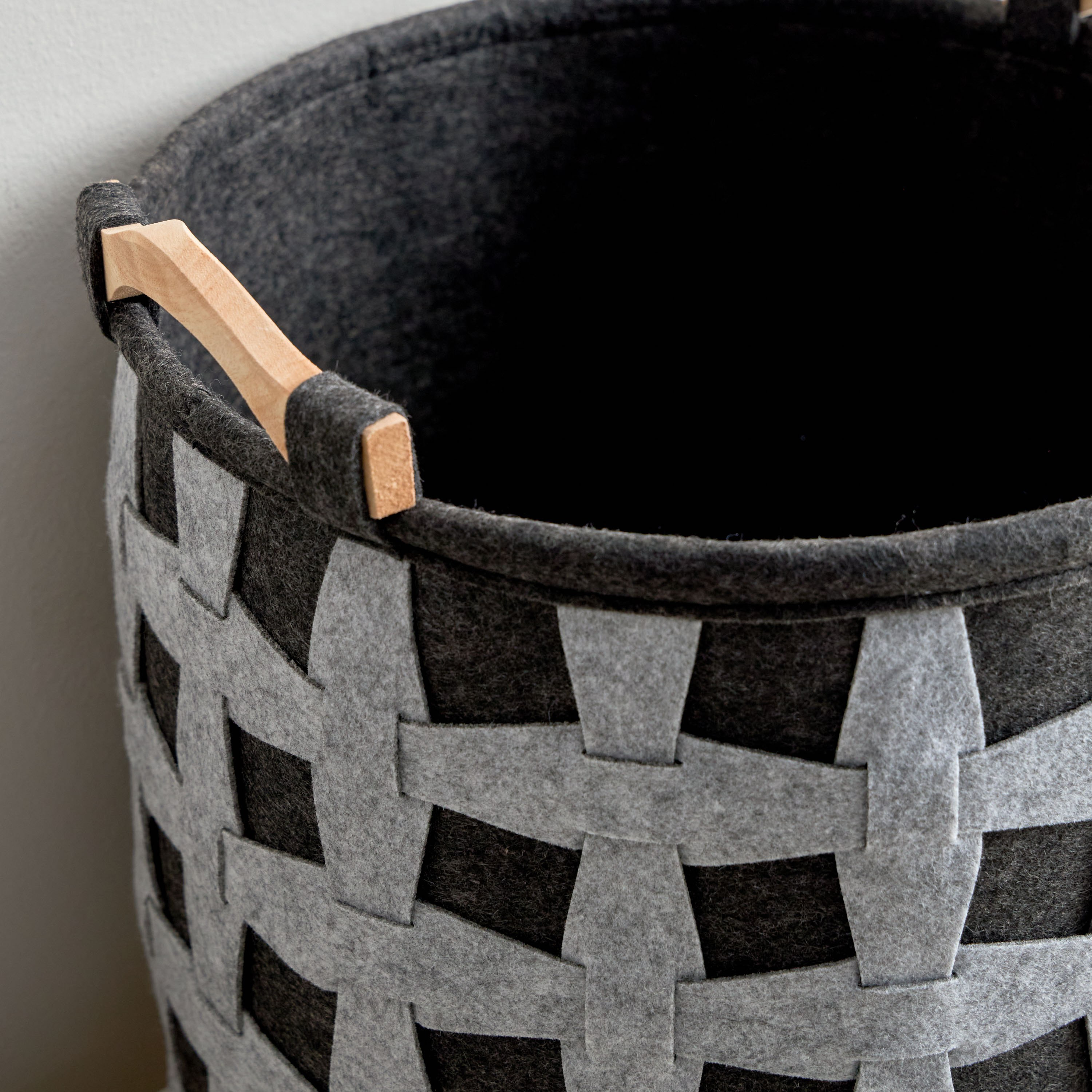 Circular 3-Piece Felt Basket Set-hbxbedroom-bedroomaccessories-bedroomstorage-image-3