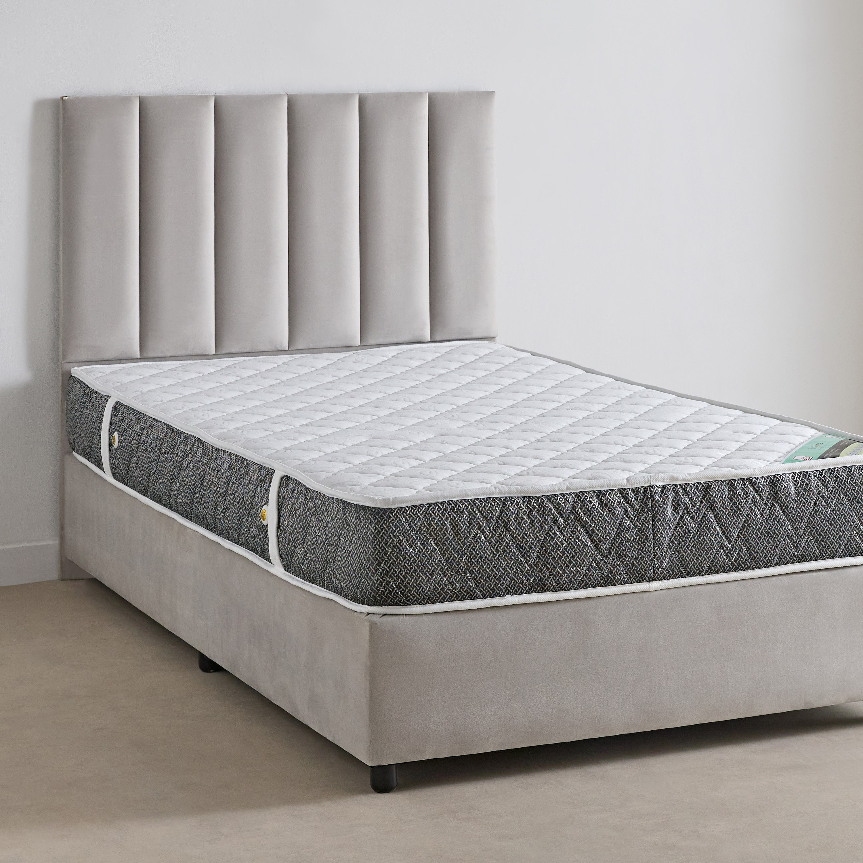 مرتبة كوين بإسفنج مجدد من سليب إيز آي سباين سبّورت فيرم - 155x205x20cm سم-hbxbedroom-mattresses-queen-image-2