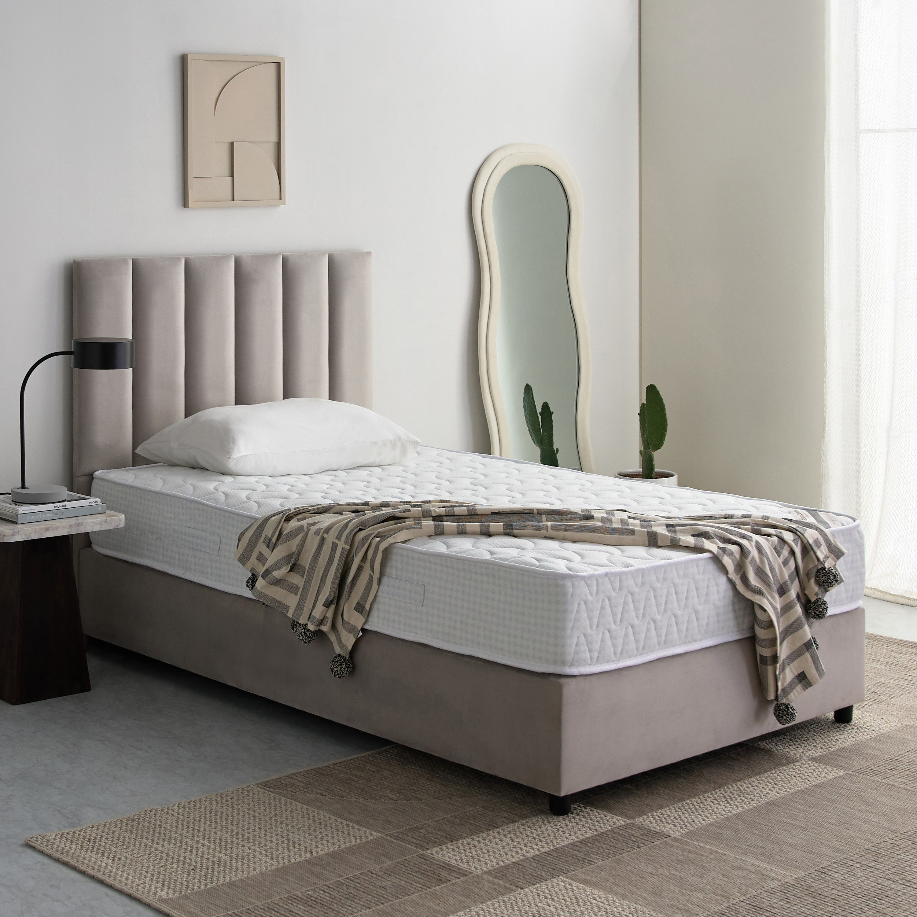 مرتبة كوين بنوابض حلزونية متوسطة الصلابة من سليب نيست آي بلوم كومفورت - 160x200x23 سم-hbxbedroom-mattresses-queen-image-9
