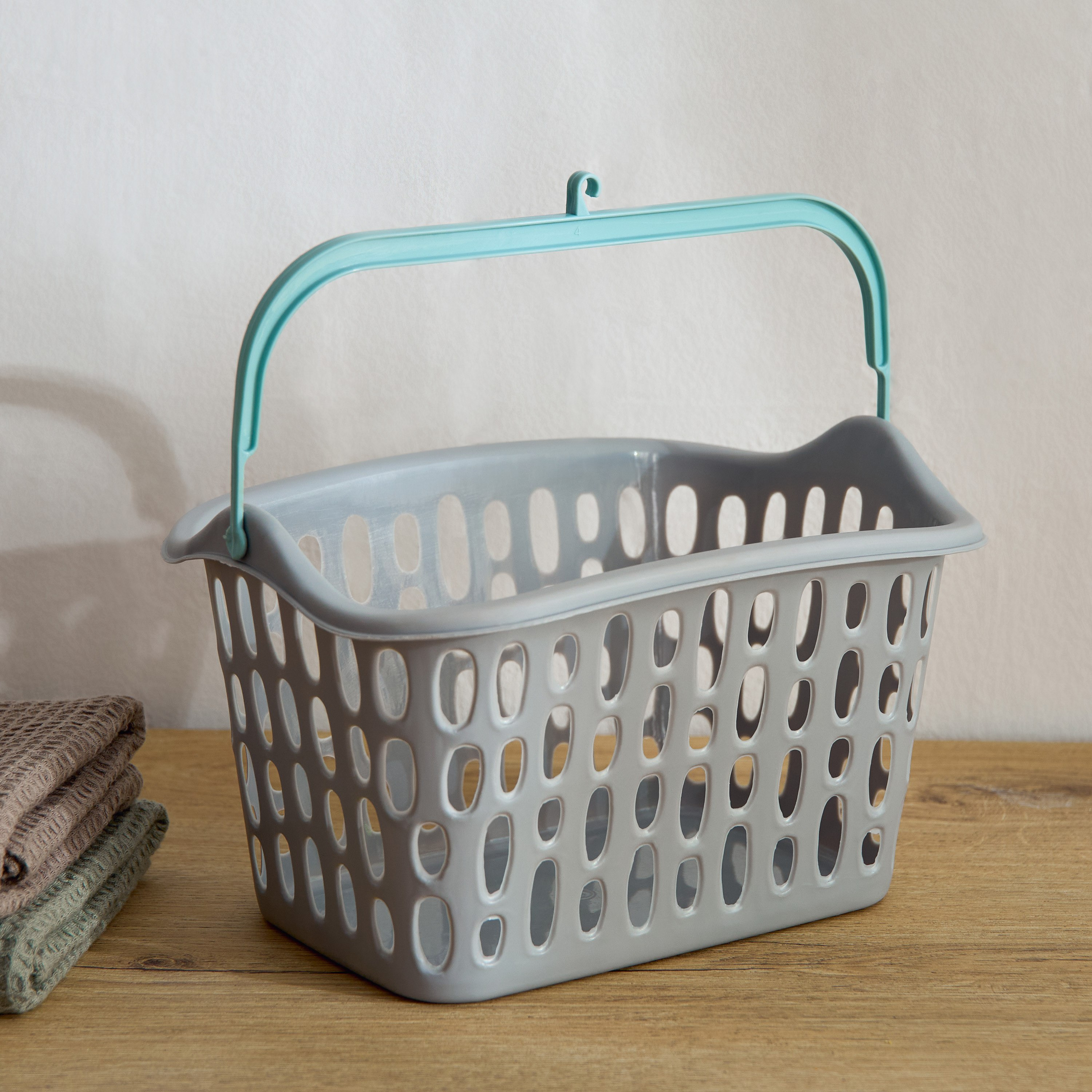 Spectra Carryon Basket-hbxhomeware-hbxkitchen-image-1