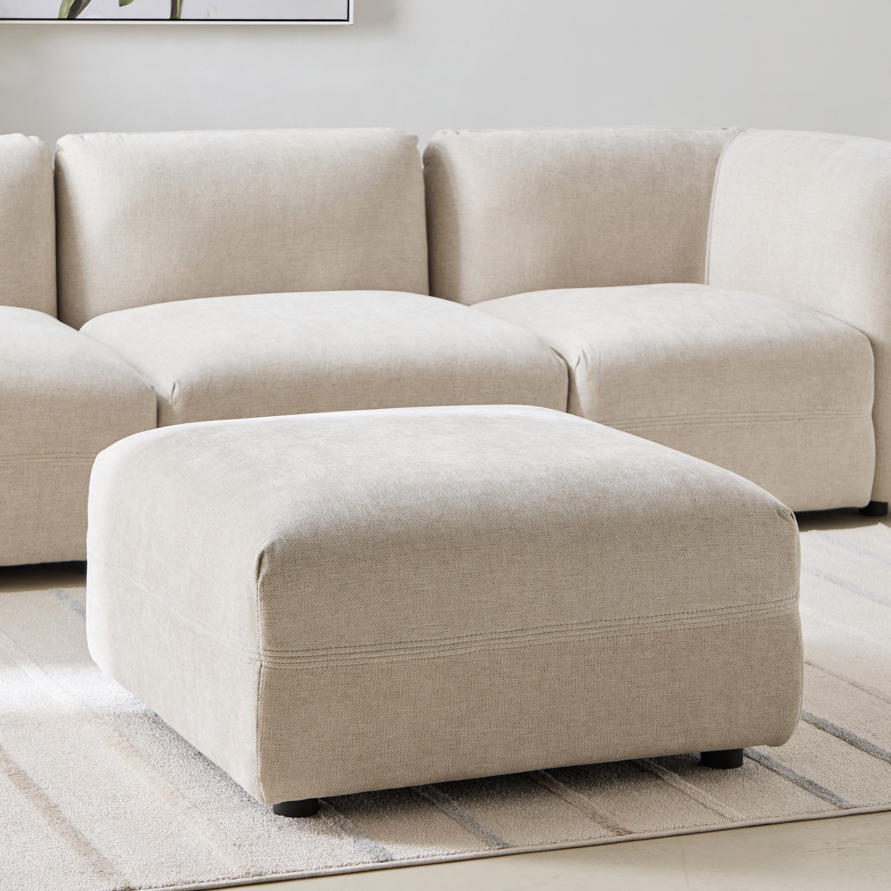 مسند قدم قماش من فيجو-hbxlivingroom-sofasandarmchairs-modularsofas-image-1