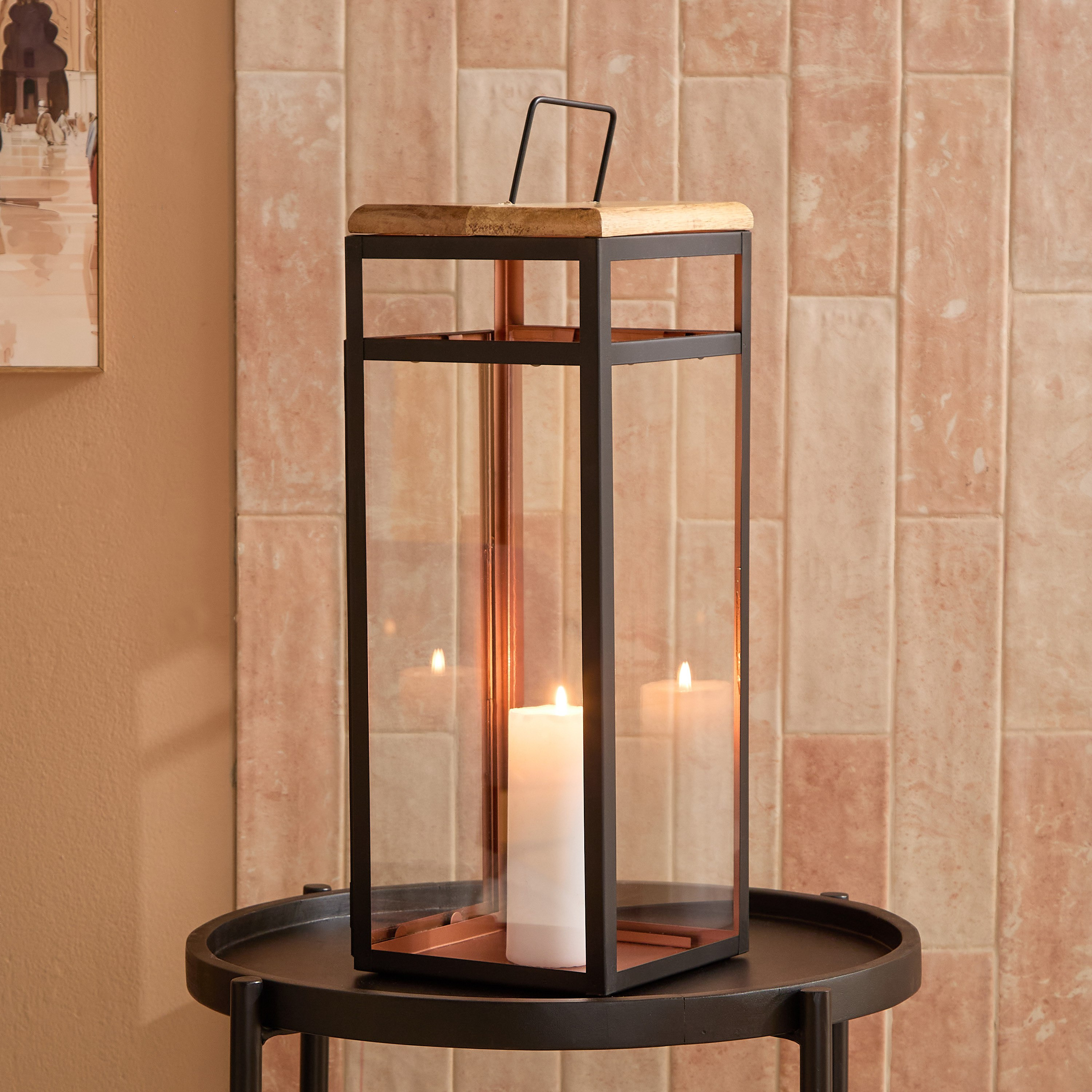 فانوس عصري بتشطيب ميتال وغطاء من الخشب الطبيعي من برومبتون - 18x18x48 سم-hbxdecorandfurnishings-homeaccessories-lanterns-image-1