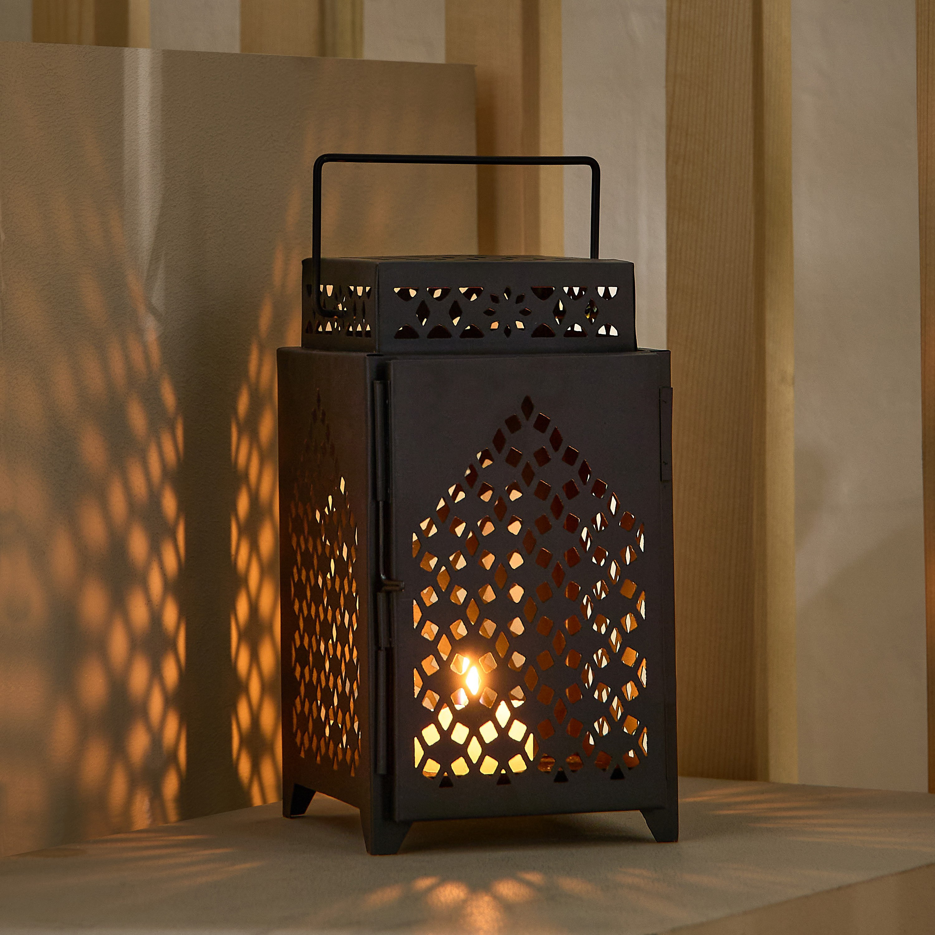 Isaba Metal Cutwork Small Lantern - 10x11x18 cm-hbxdecorandfurnishings-homeaccessories-lanterns-image-2