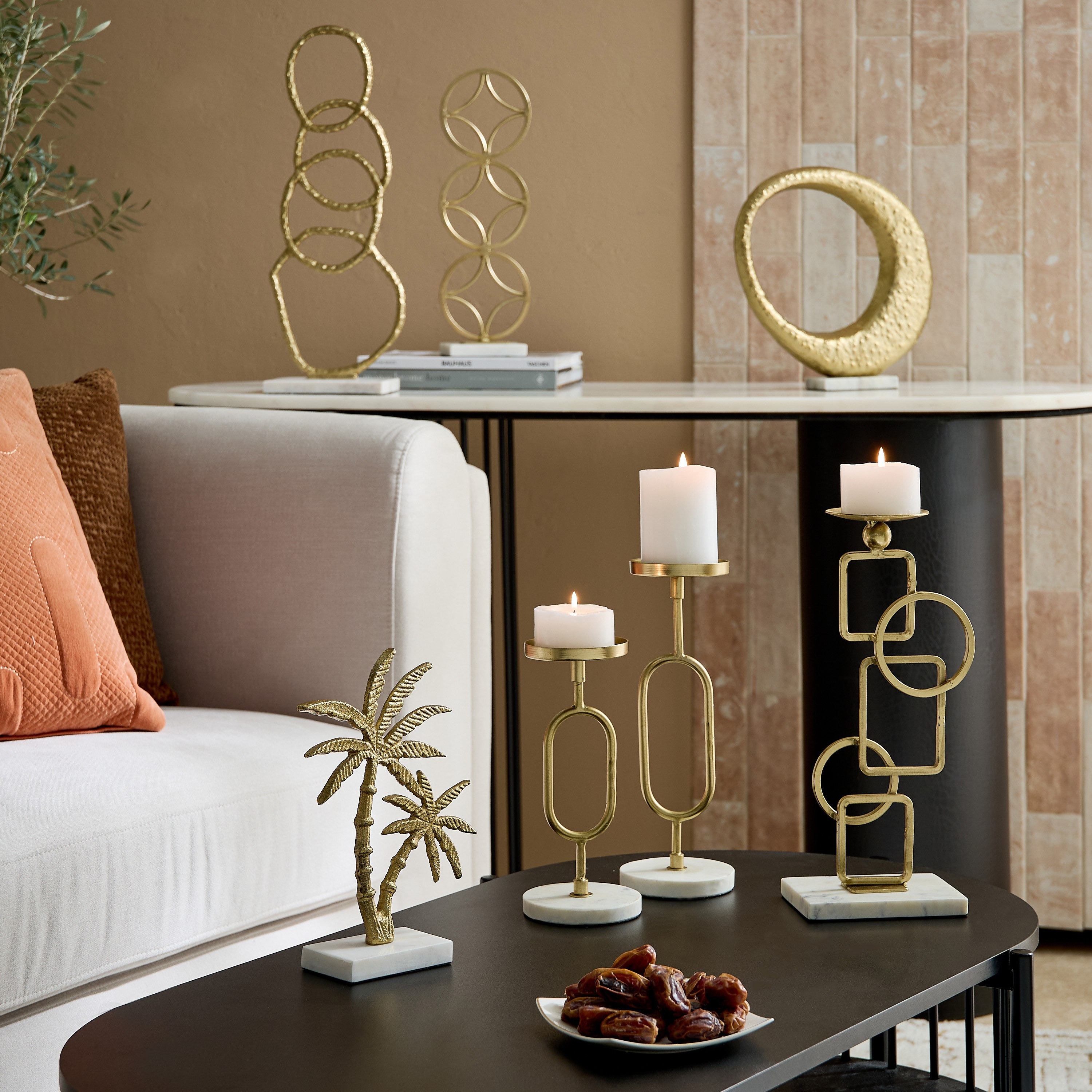 Blake Metal Pillar Candleholder with Marble Base - 16x10x34 cm-hbxlivingroom-decorandaccessories-candleholders-image-4