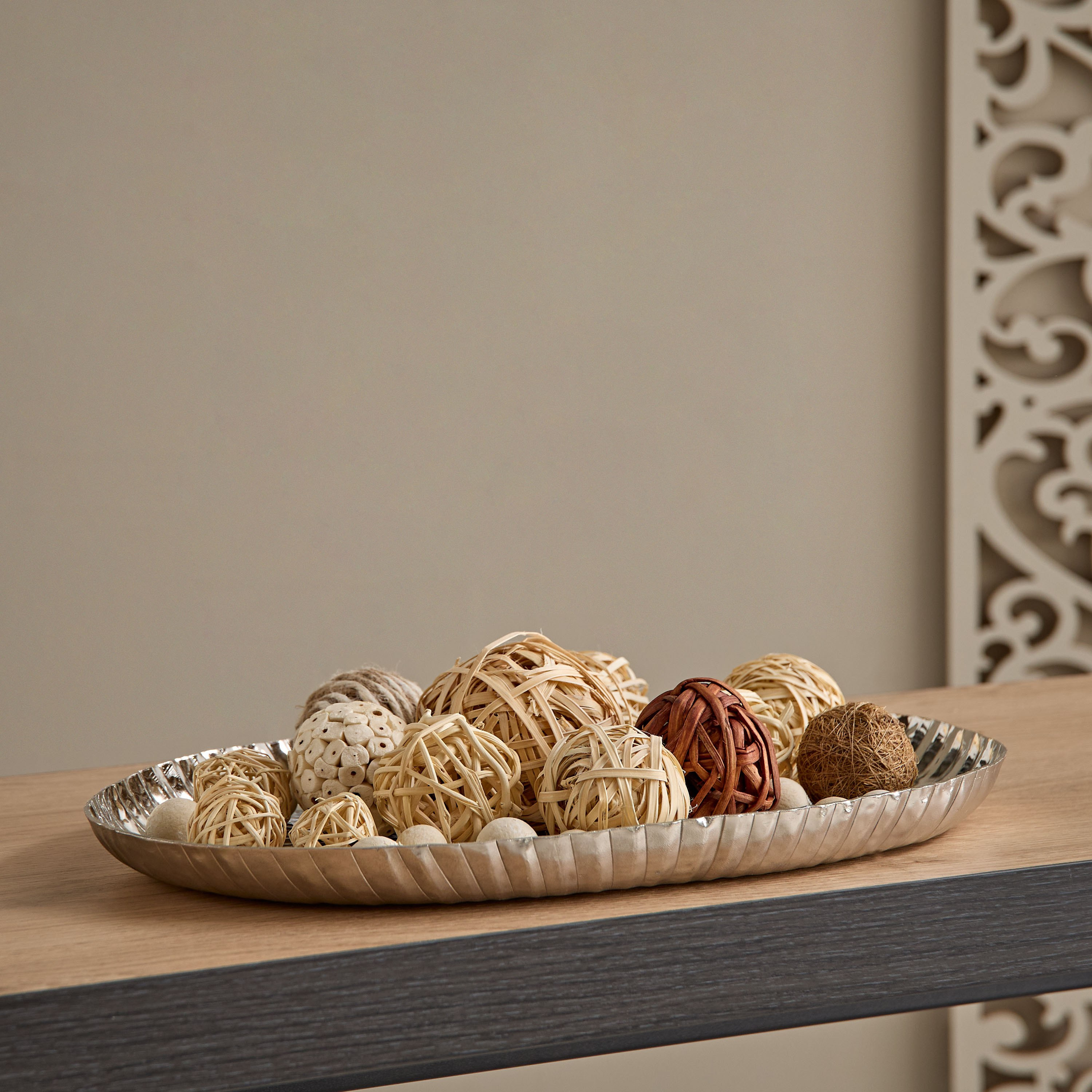 صحن بيضاوي مضلع لامع ألومنيوم من أوسي - 42 × 28 × 3 سم-PROMO_HB_AE_B1G1_250925-image-1