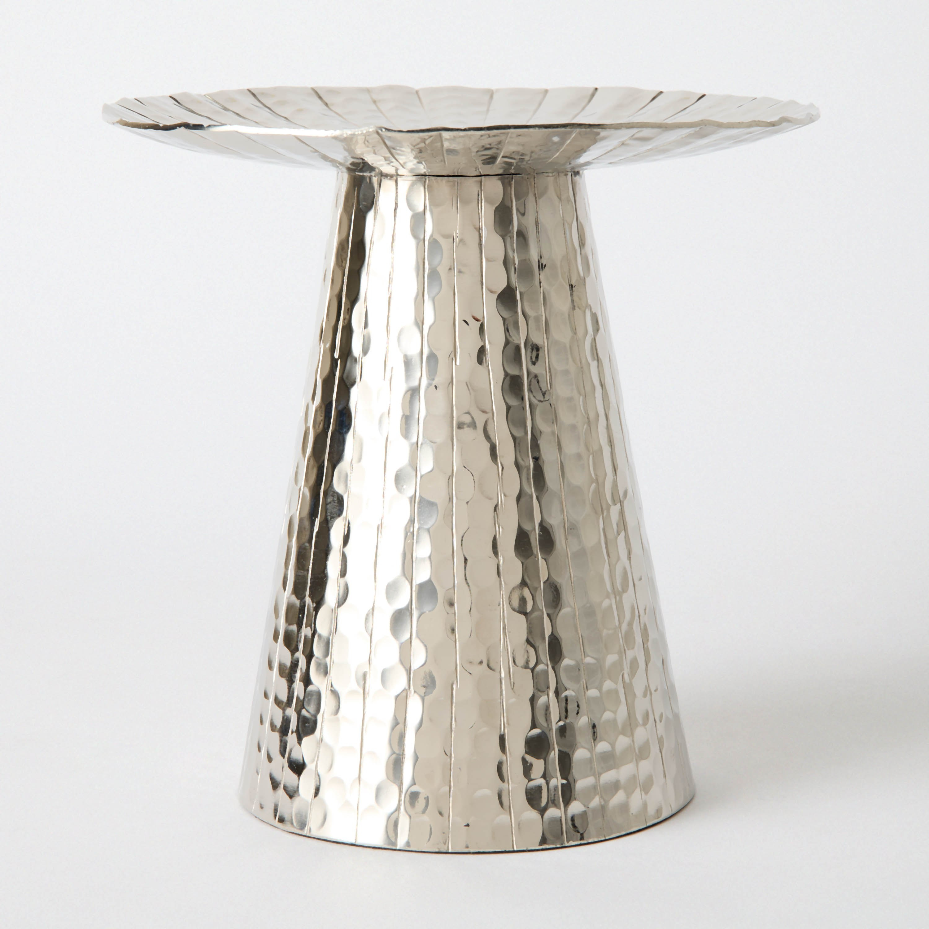 Ausie Aluminium Sparkle Ribbed Round Pillar Candle Holder - 21x21x20 cm-hbxlivingroom-decorandaccessories-candleholders-image-5