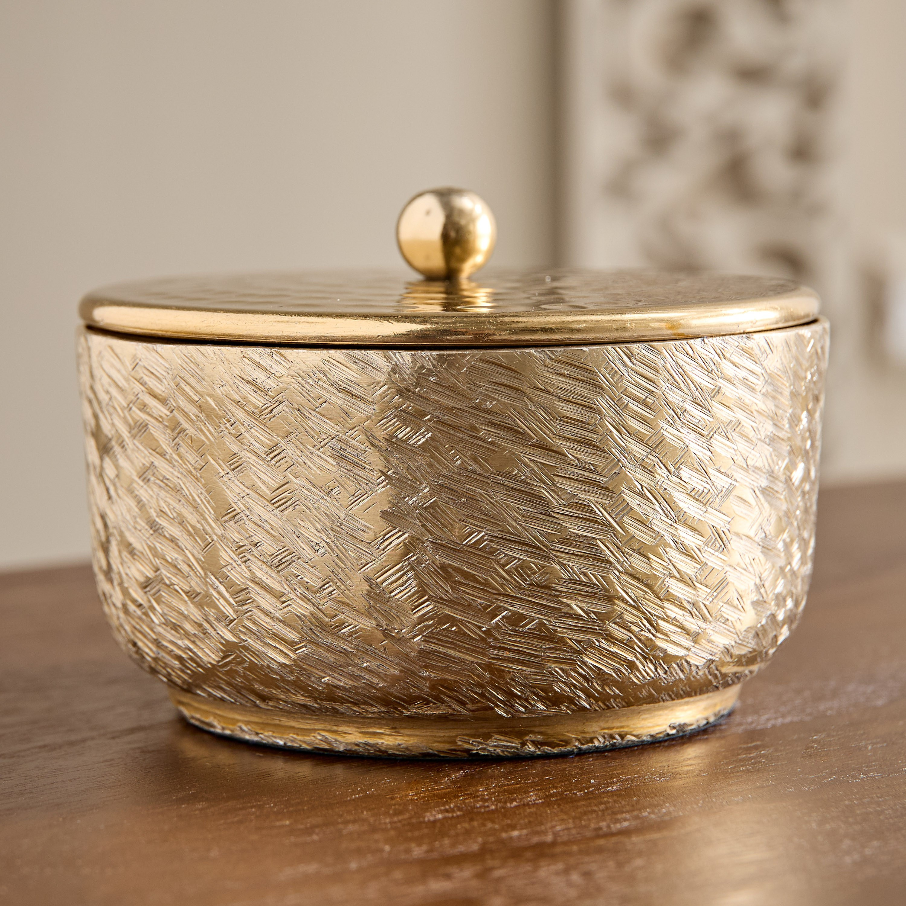 Arizona Aluminium Round Decorative Jar - 14x14x10 cm-hbxhomeware-homedecor-figurinesandornaments-image-1
