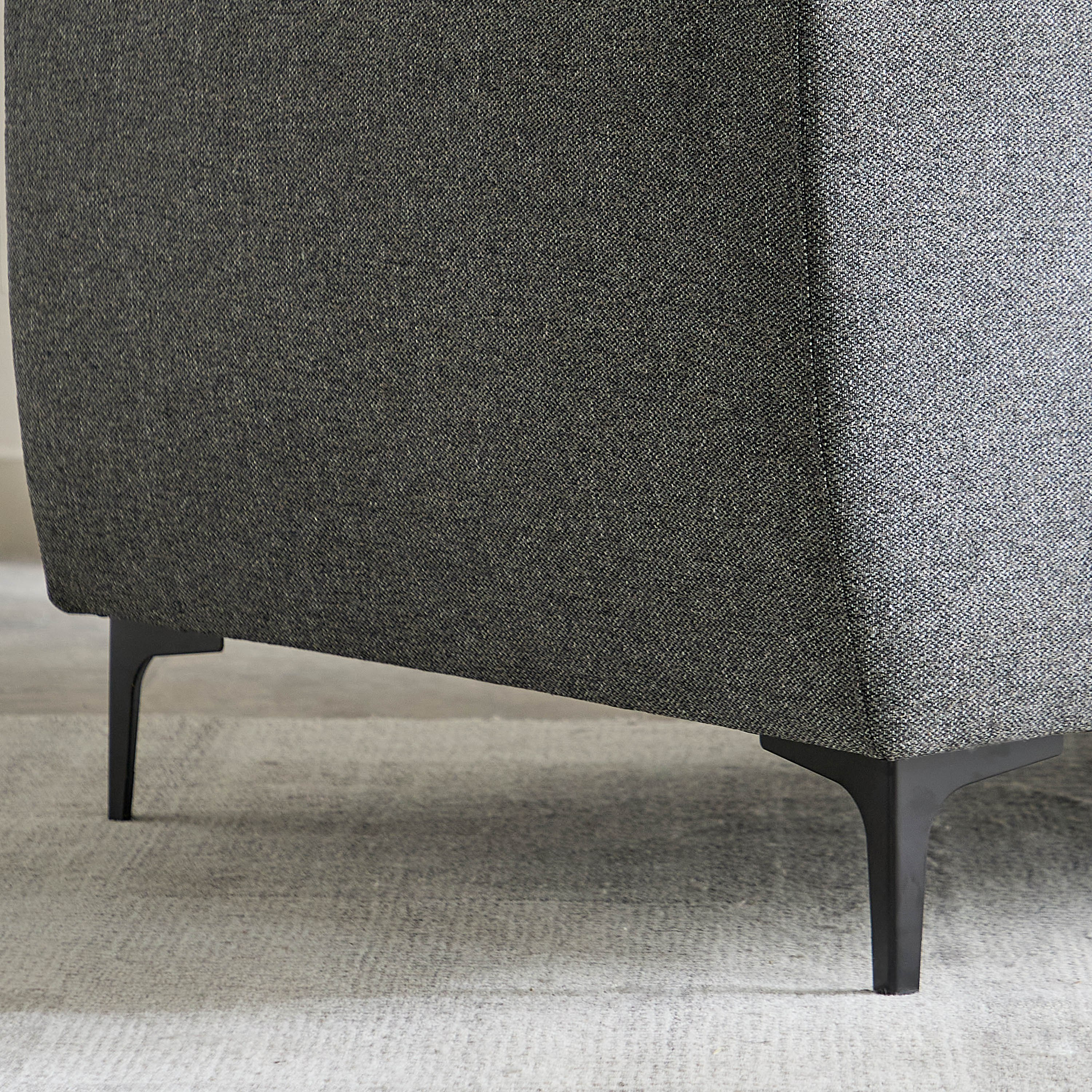 كنبة قماشية مقعدين من ممفيس-hbxlivingroom-sofasandarmchairs-sofas-image-8
