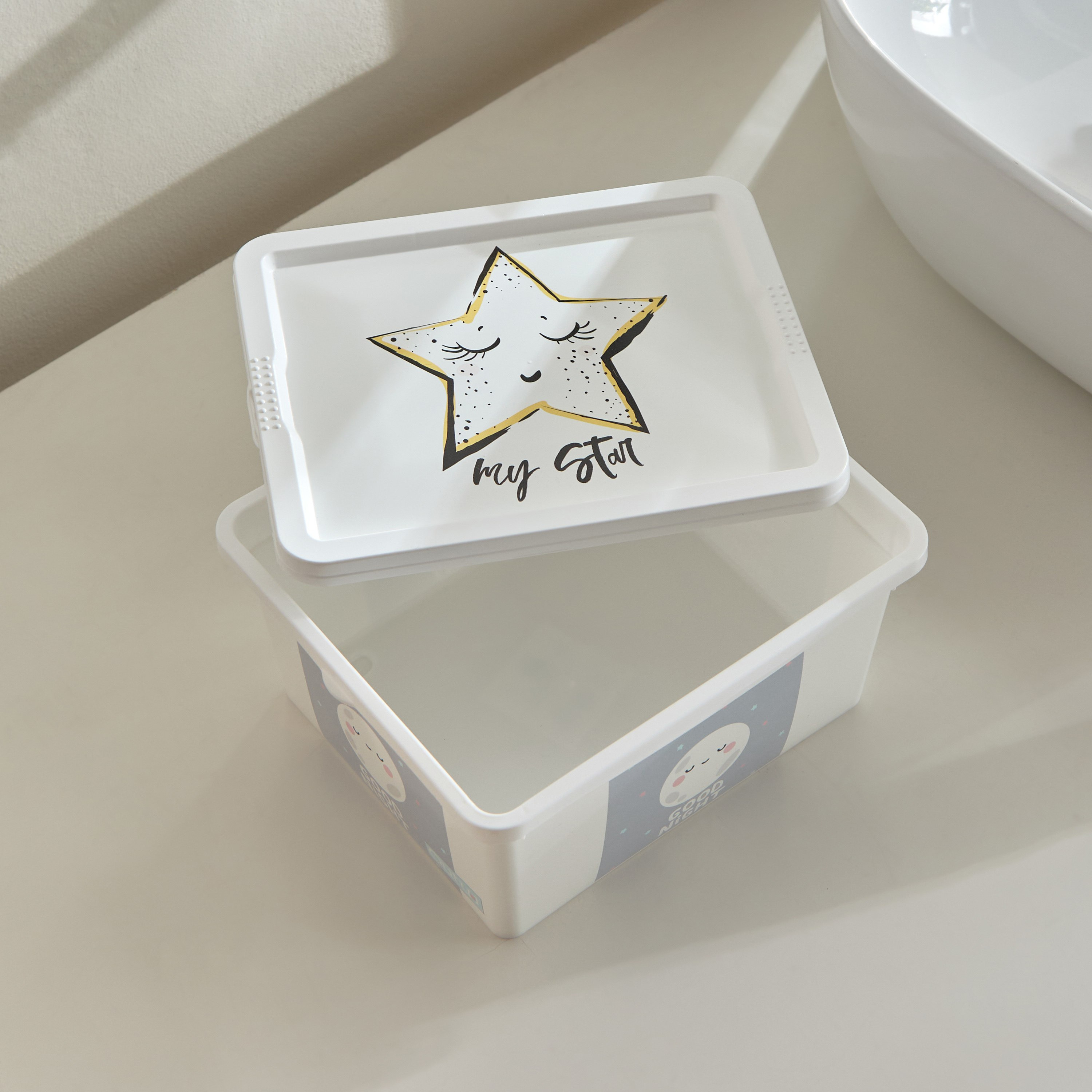 صندوق بطبعات تريند من أدفنشرر - 19x16.5x9.5 لتر-hbxkidsandyouth-bathandlaundry-bathroomaccessories-image-2