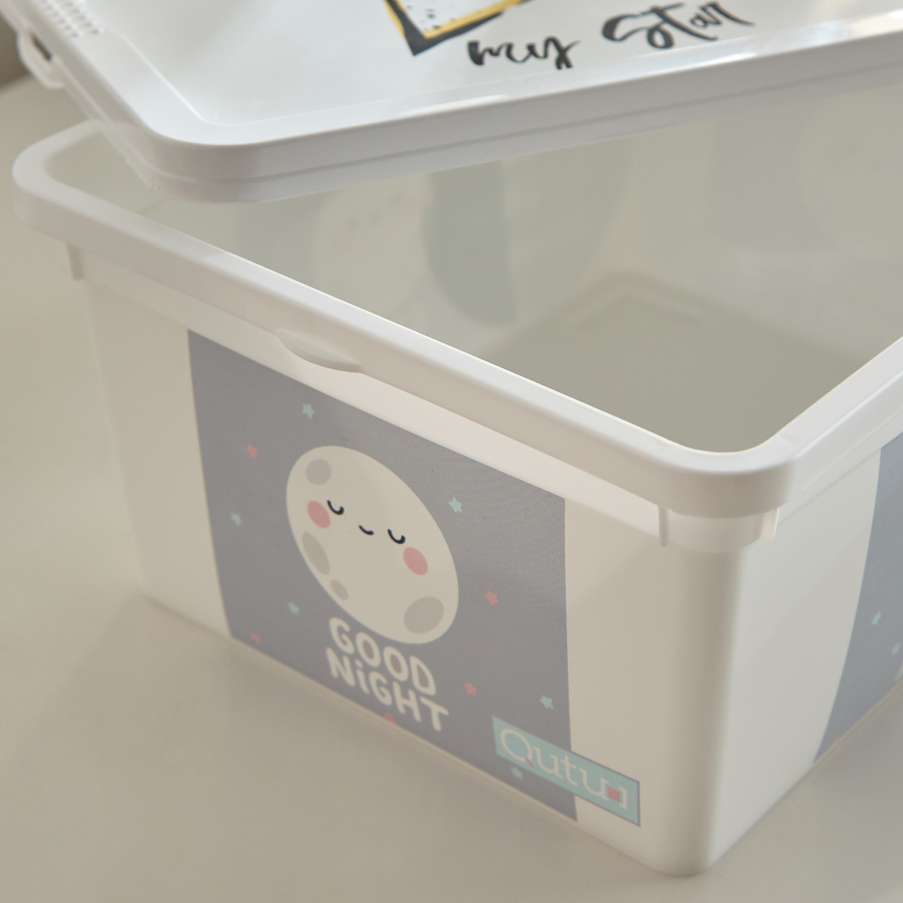 صندوق بطبعات تريند من أدفنشرر - 19x16.5x9.5 لتر-hbxkidsandyouth-bathandlaundry-bathroomaccessories-image-3