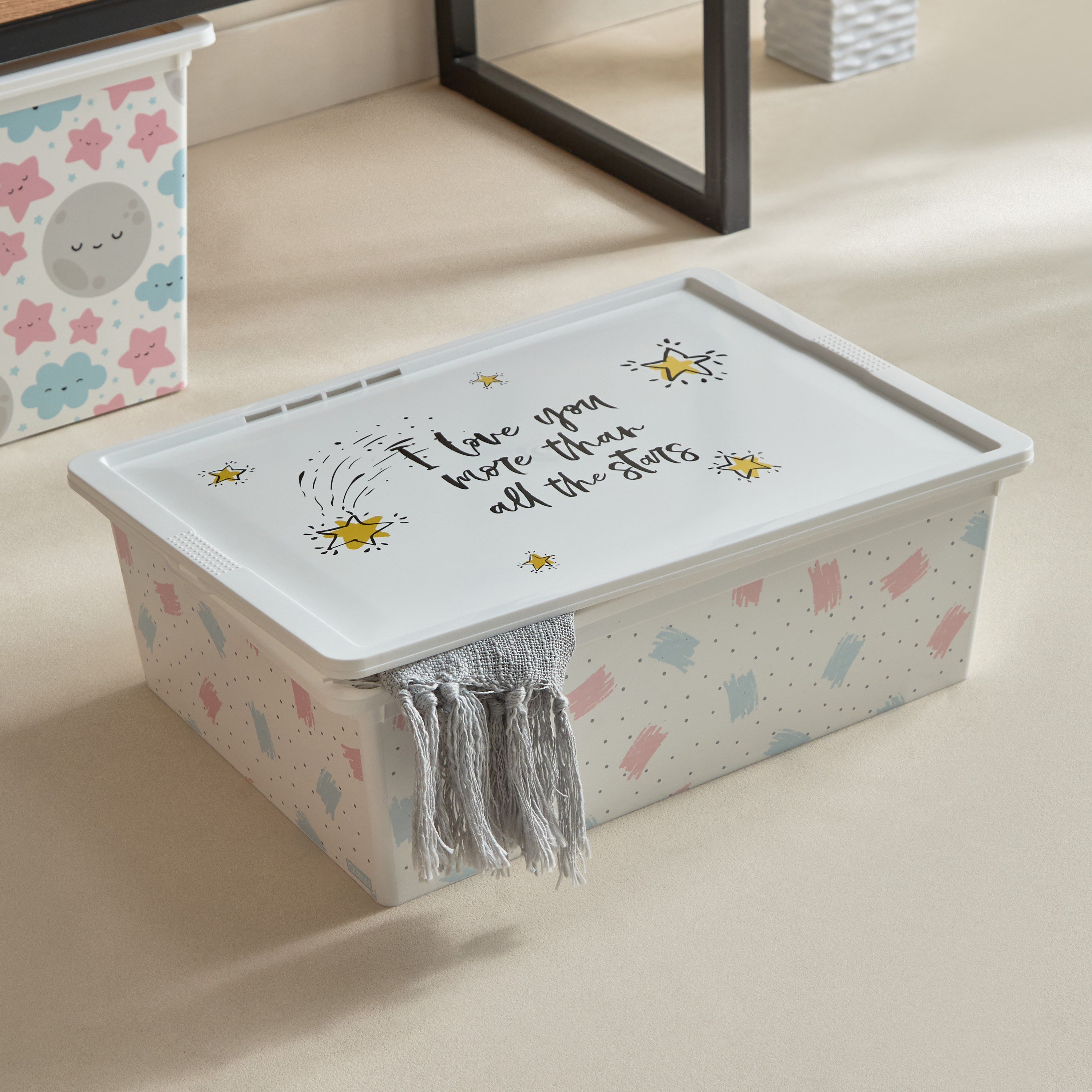 صندوق بطبعات تريند من أدفينشرر  - 52.5x37x17.5 سم-hbxkidsandyouth-bathandlaundry-bathroomaccessories-image-1