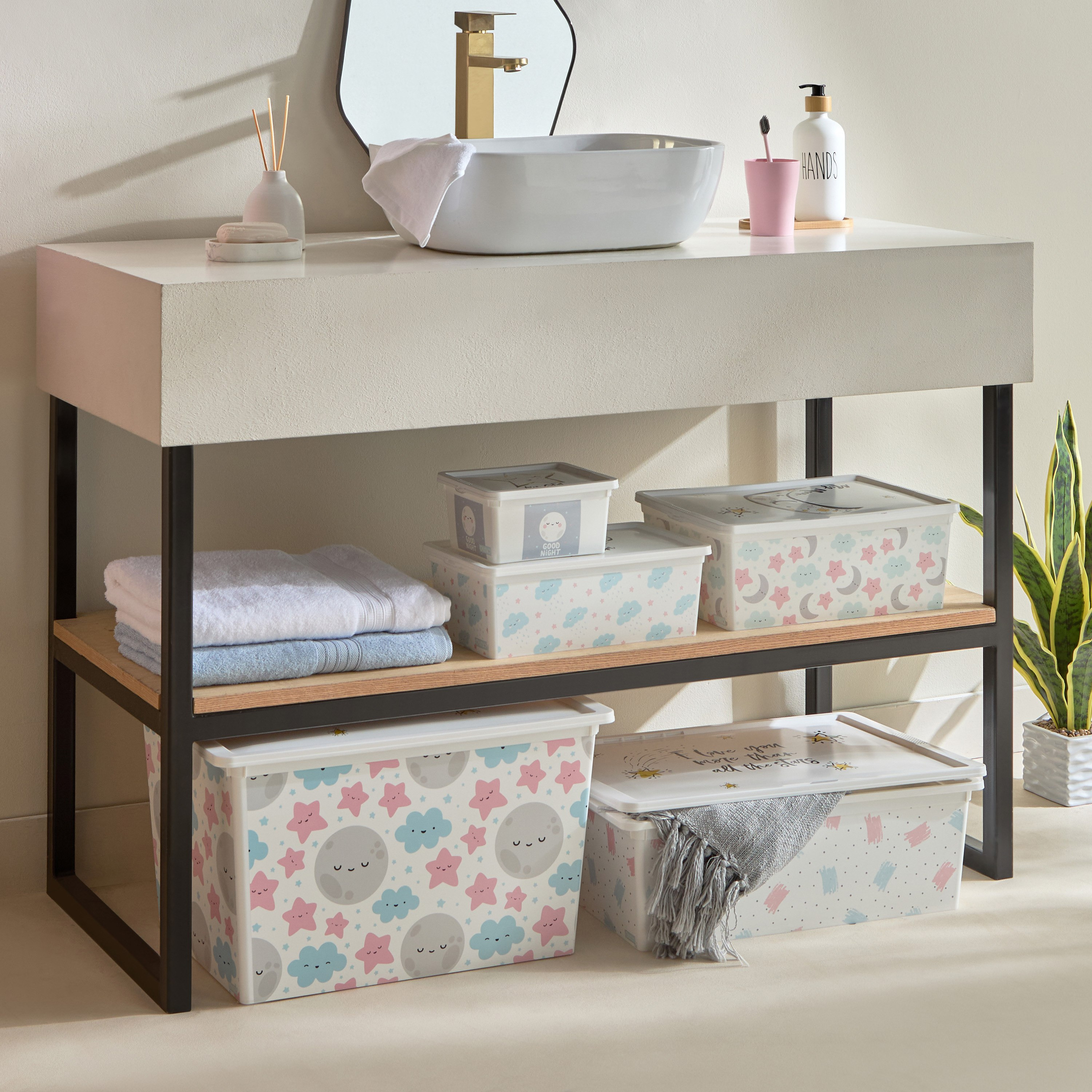صندوق تخزين بطبعات من ادفينتشيرر - 52.5x37x31 سم-hbxkidsandyouth-bathandlaundry-bathroomaccessories-image-4