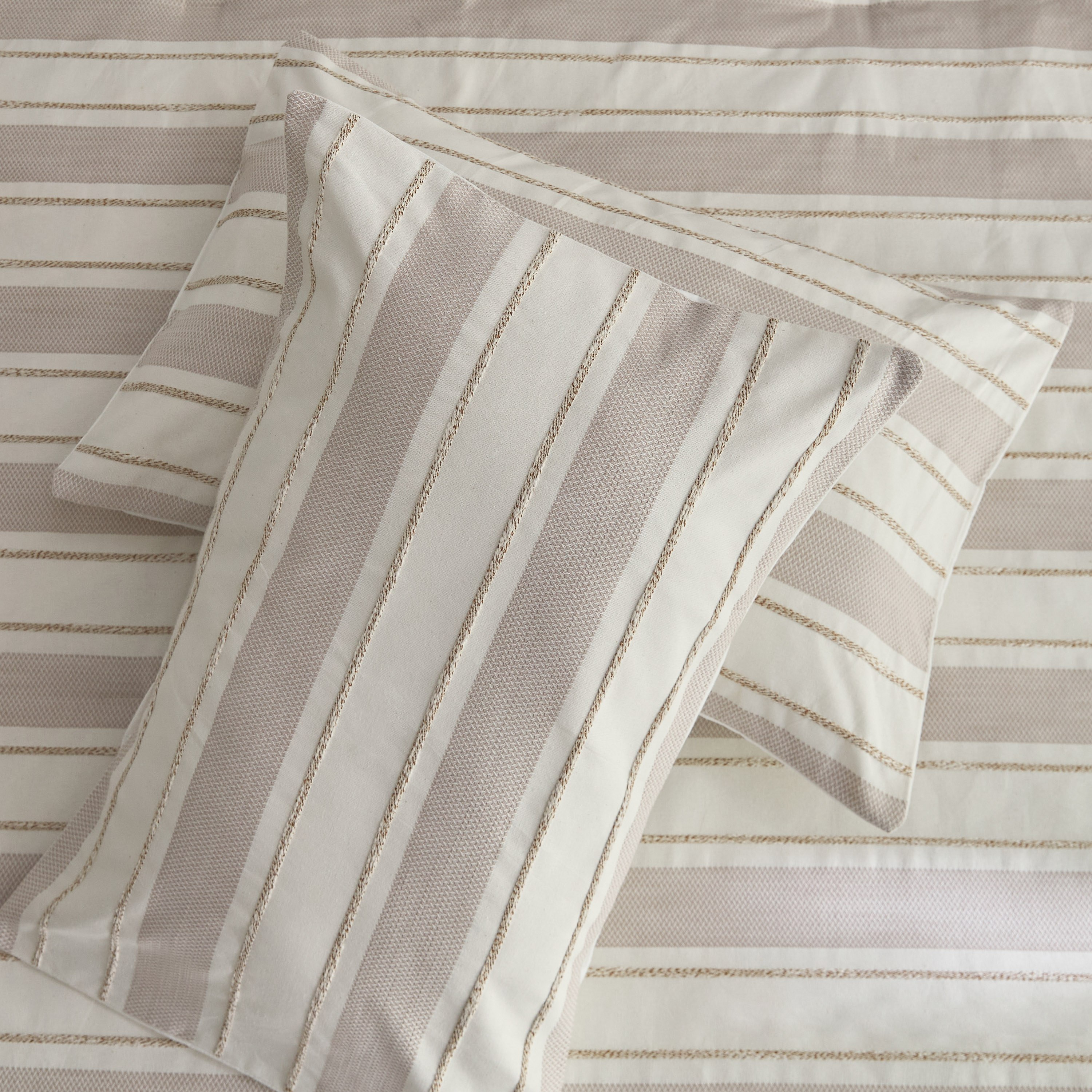 طقم لحاف كينج منسوج 5 قطع من وييف إليجانس - 220x240 سم-hbxhomeware-hbxbedroom-image-6