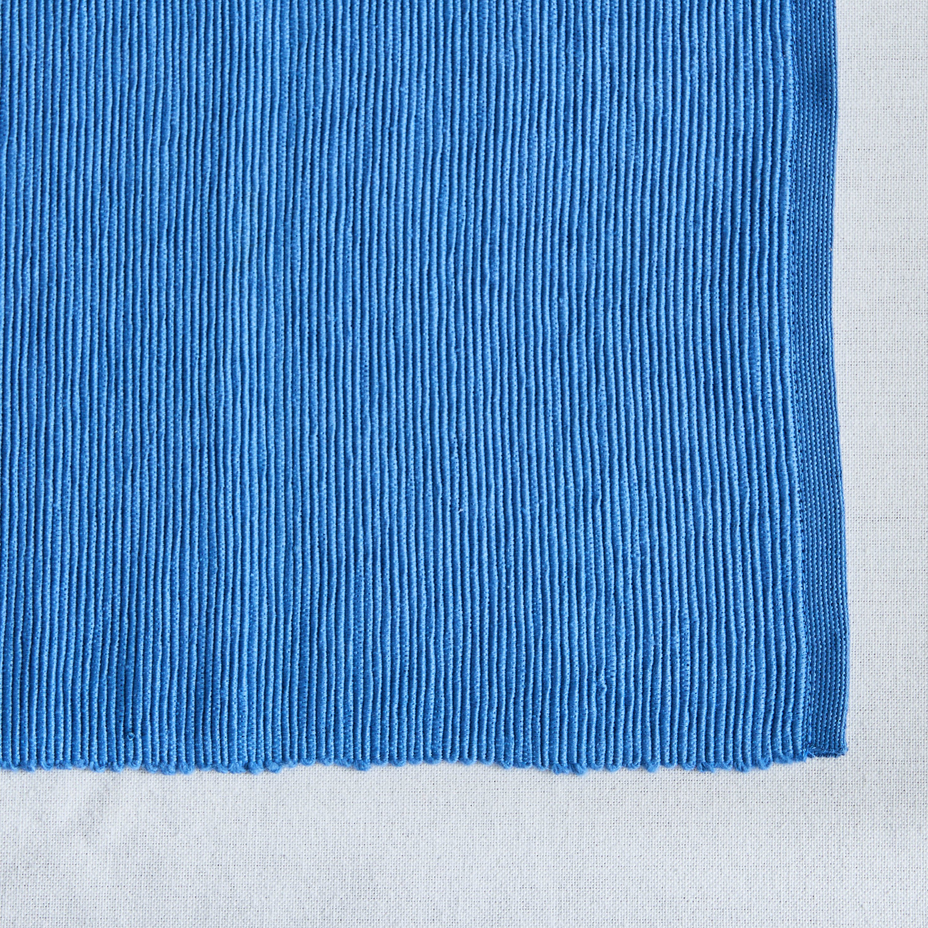 لبادة صحون مضلّعة من أتلانتا - 33x48 سم-hbxdecorandfurnishings-homefurnishings-tablelinens-image-3