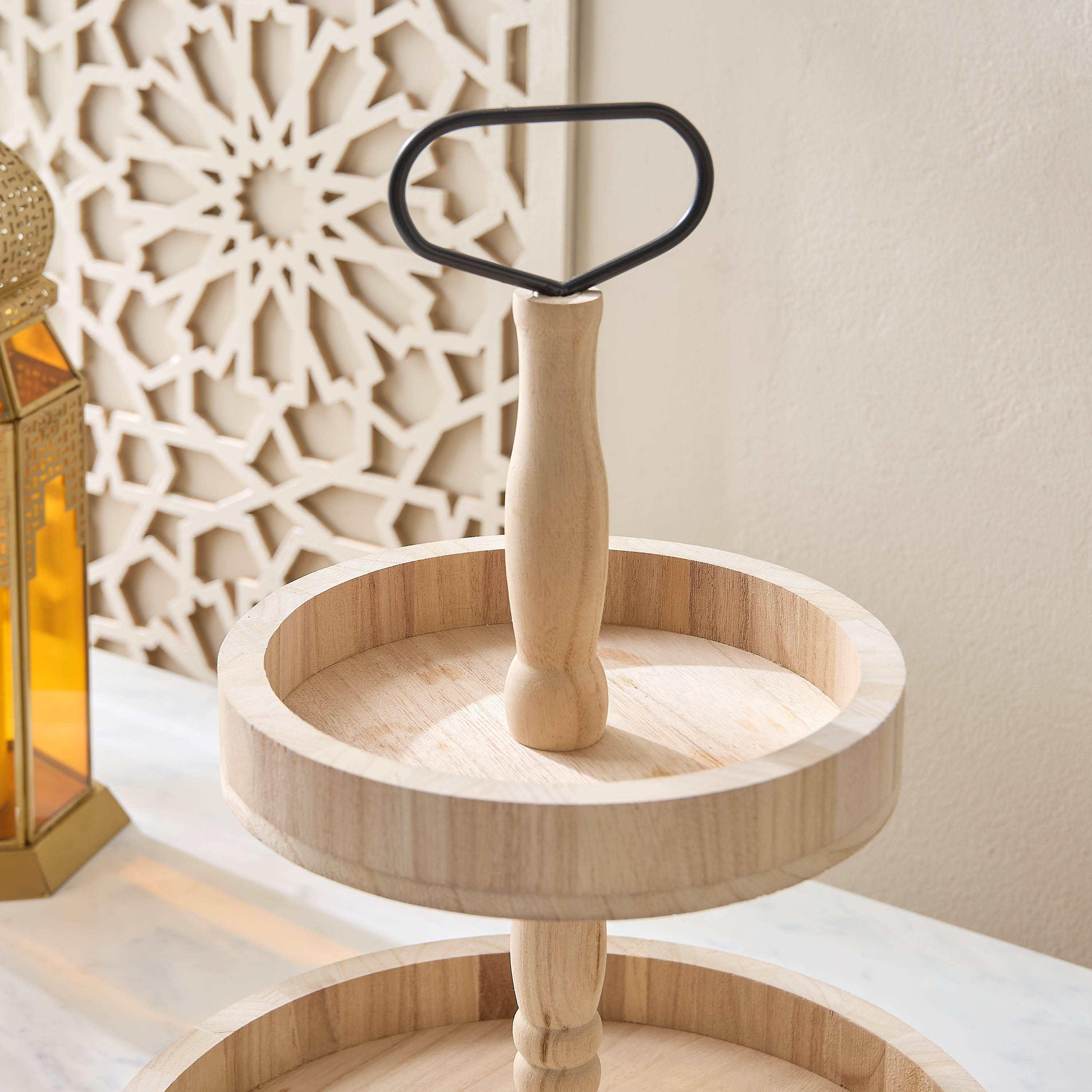 صحن خشبي بمقبض من بولونيا-hbxdecorandfurnishings-tabletop-crockery-image-3