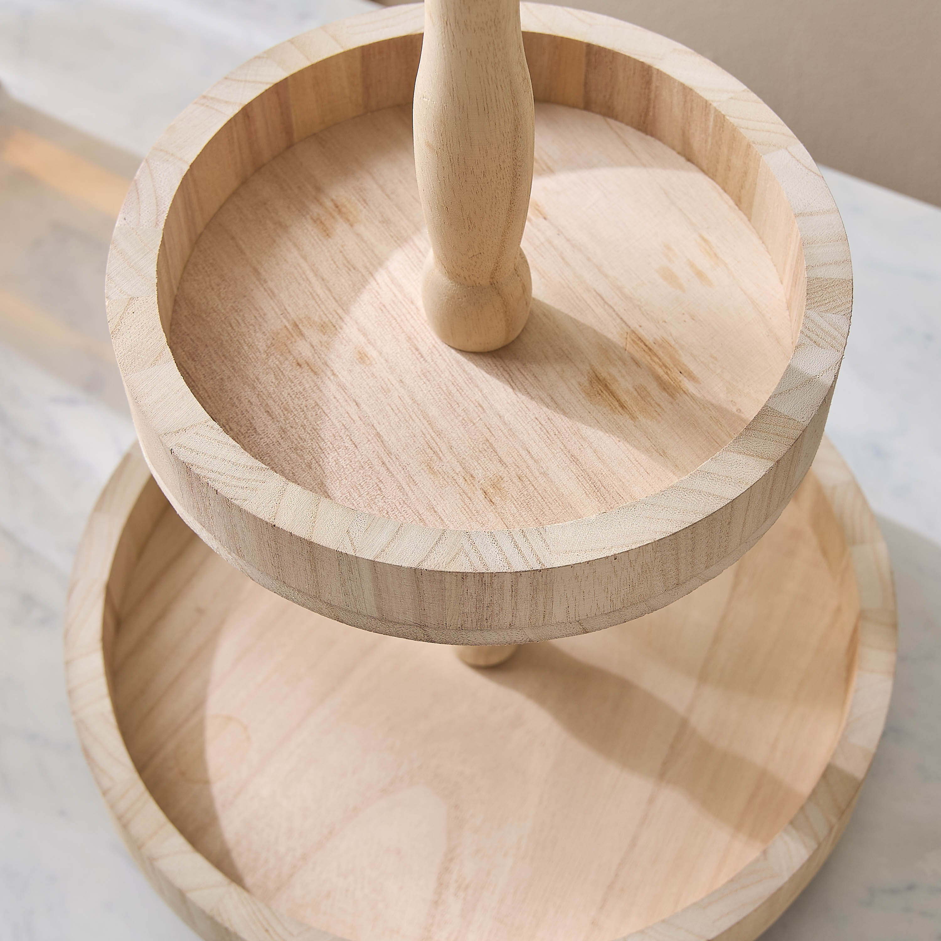 صحن خشبي بمقبض من بولونيا-hbxdecorandfurnishings-tabletop-crockery-image-4