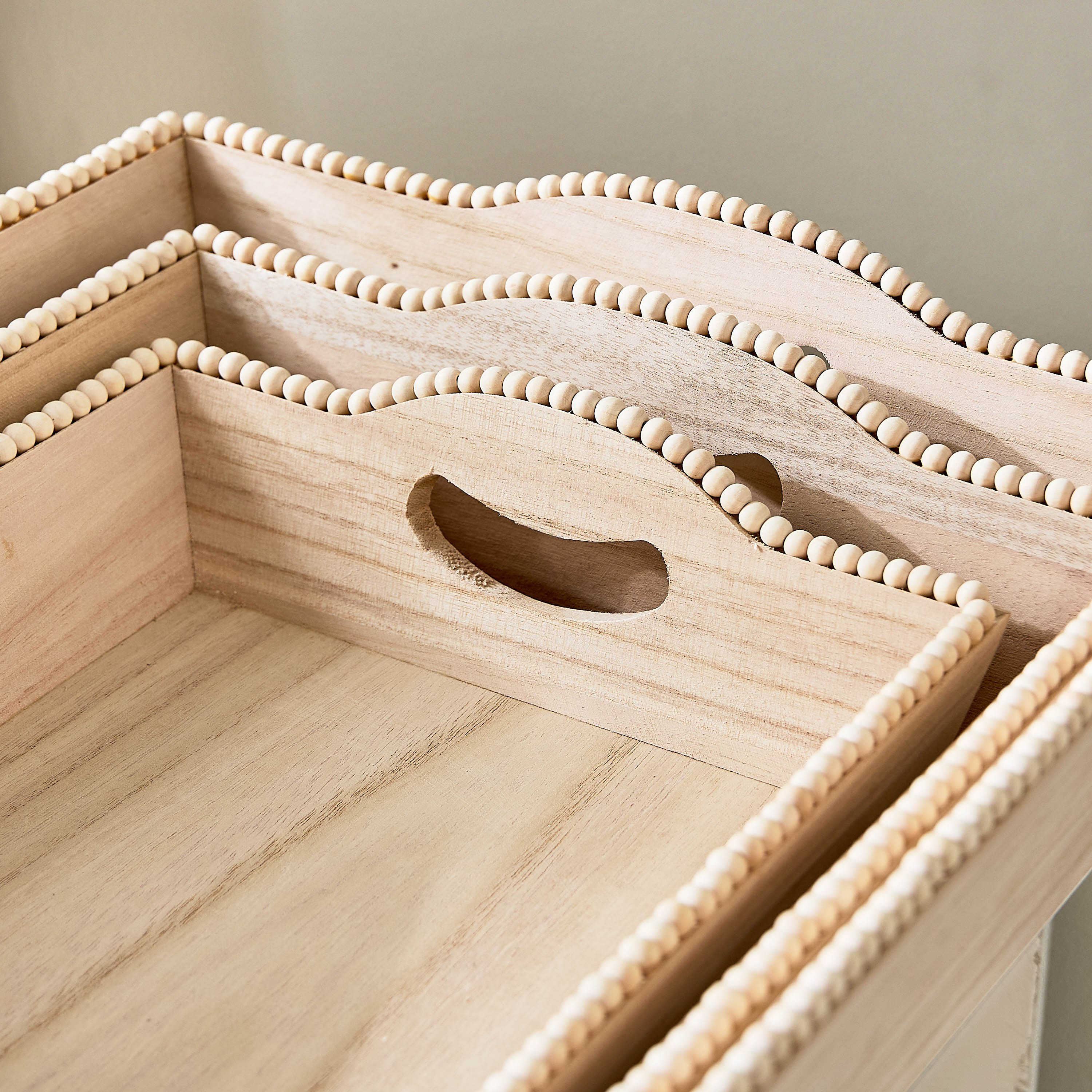 طقم سلال مزين بالخرز 3 قطع من بولونيا-hbxbedroom-bedroomaccessories-bedroomstorage-image-3