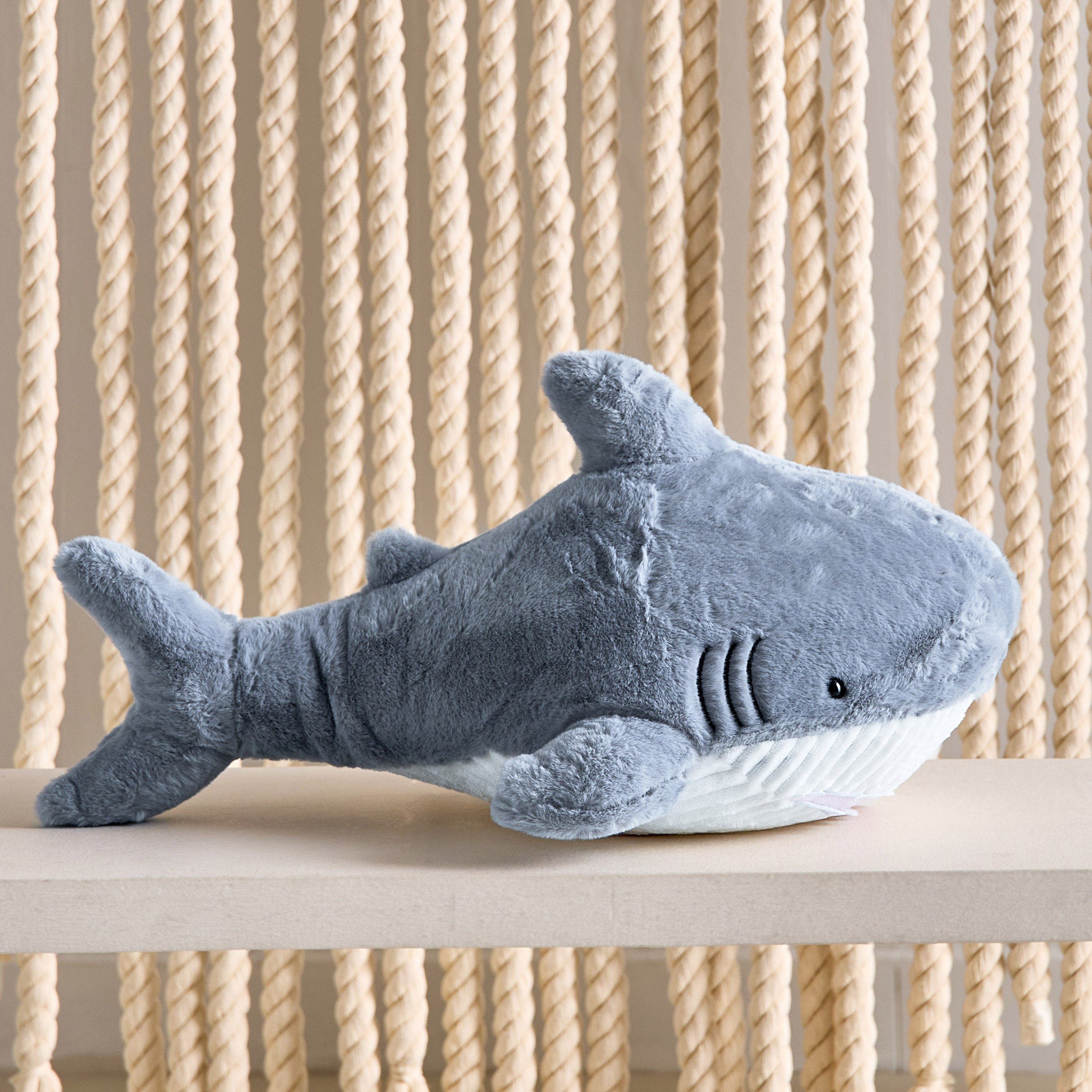 وسادة على شكل قرش من سينتور - 50x20x20 سم-hbxhomeware-hbxbedroom-image-1
