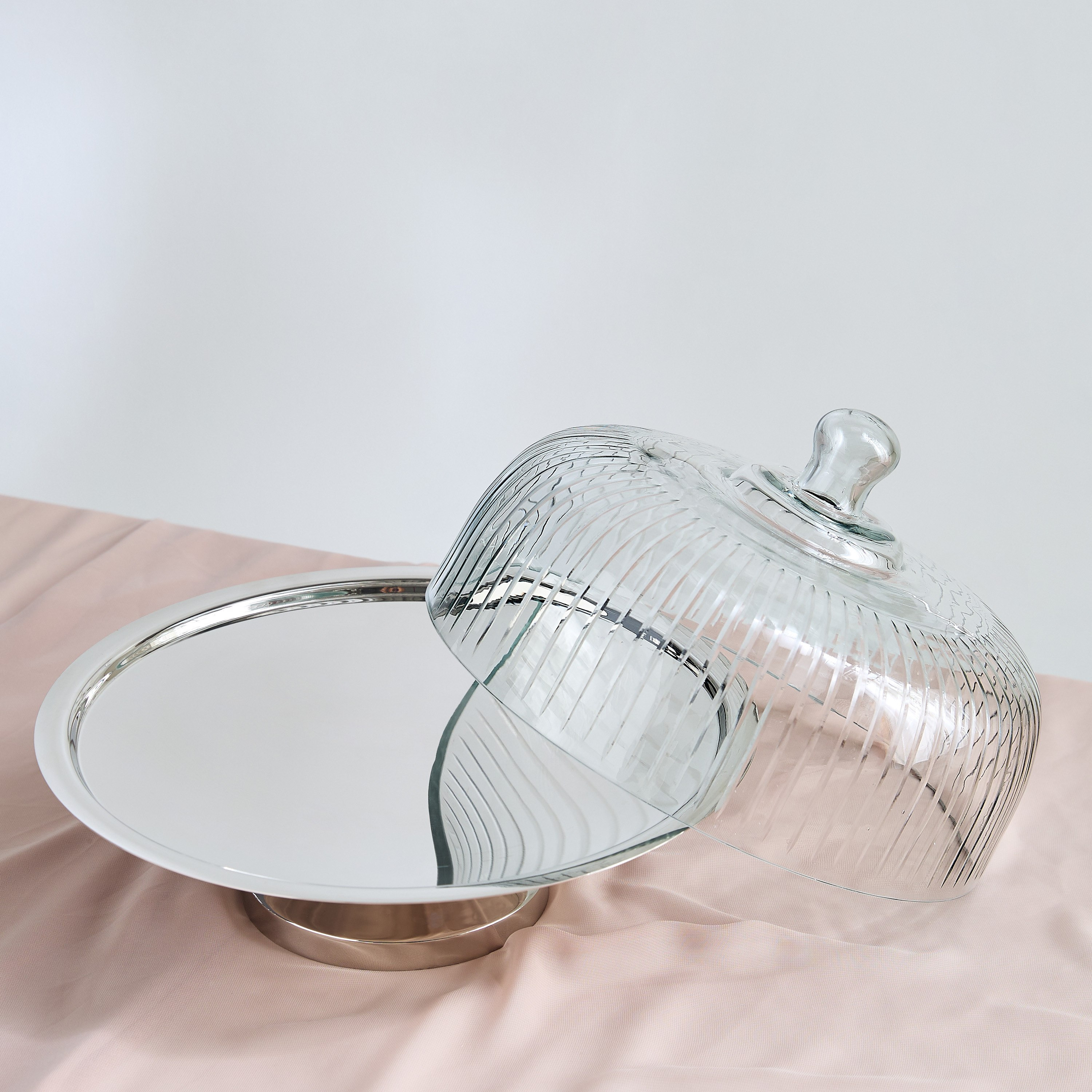 حامل كيك مع قبة زجاج من أورينتال-hbxdecorandfurnishings-tabletop-serveware-image-2